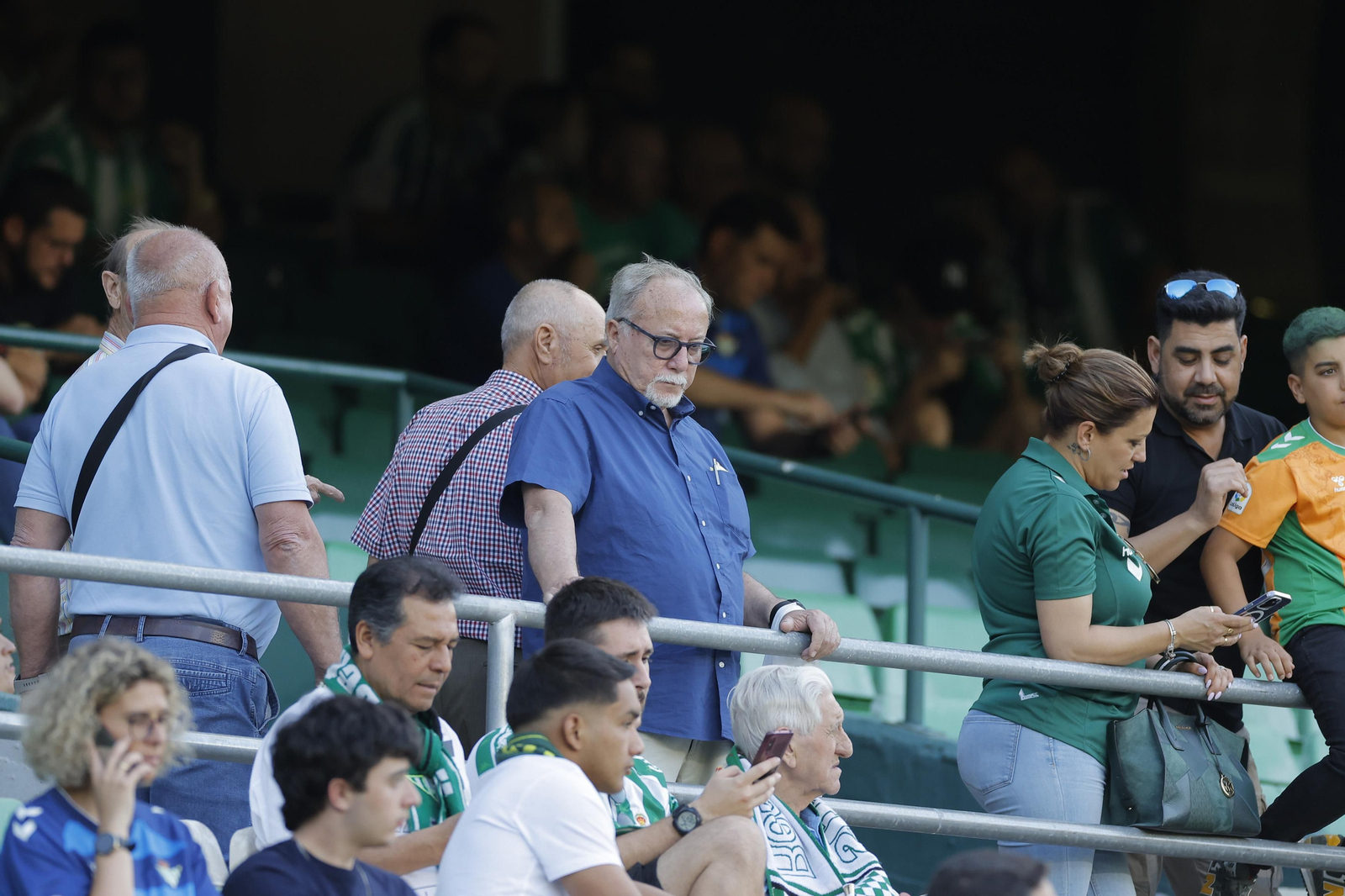 Búscate en las fotos del Betis-Rayo