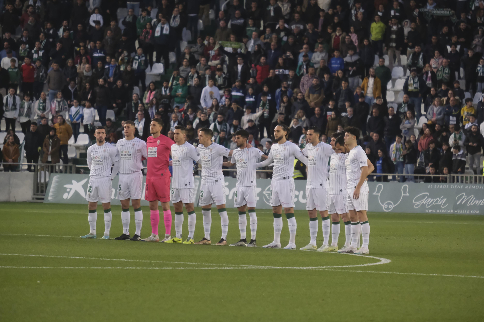 Córdoba CF - Real Madrid Castilla: Las fotos del ambiente en El Arcángel Córdoba CF - Real Madrid Castilla: Las fotos del ambiente en El Arcángel