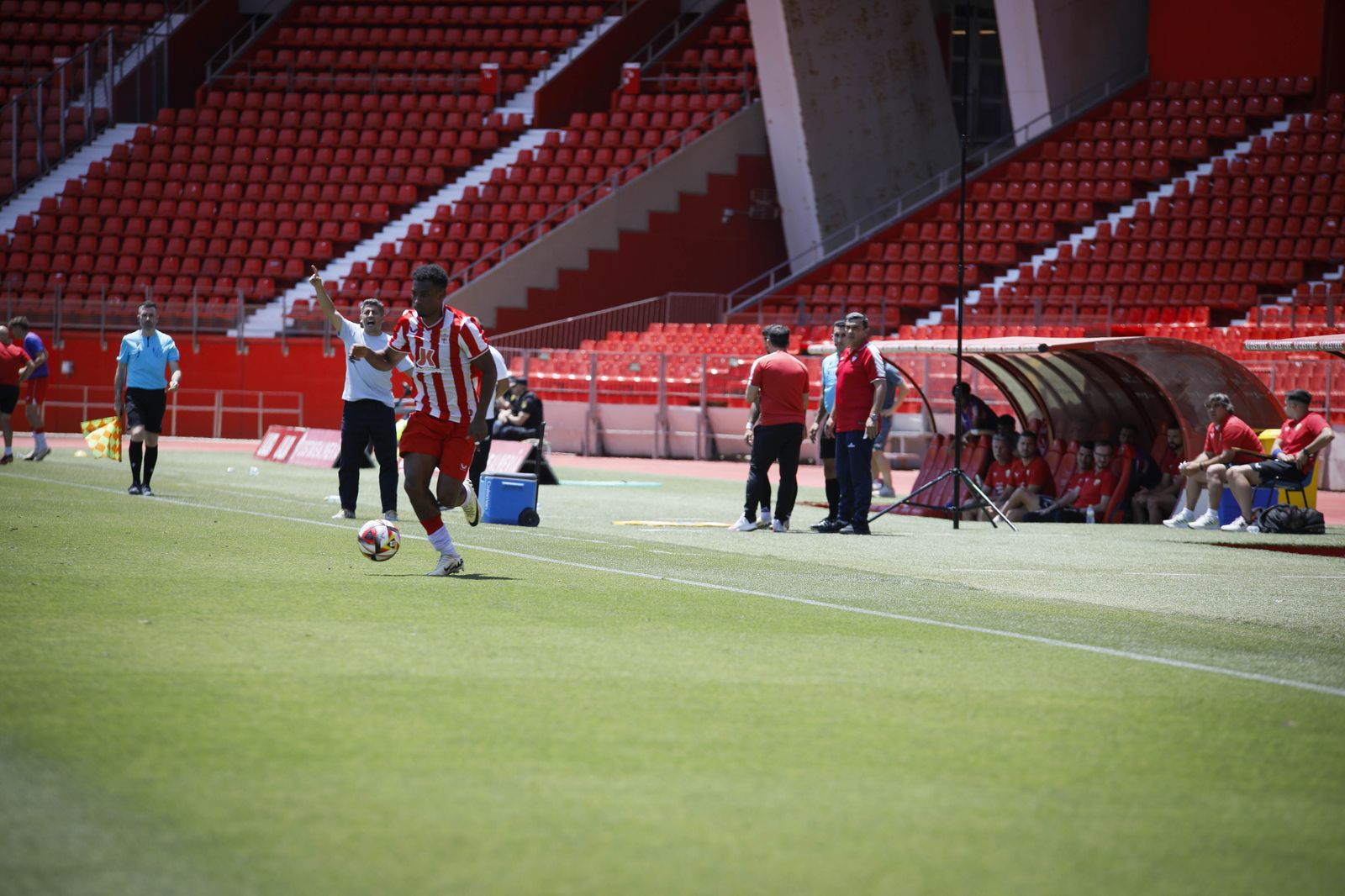 Imágenes del partido entre el Almería B y el Real Jaén