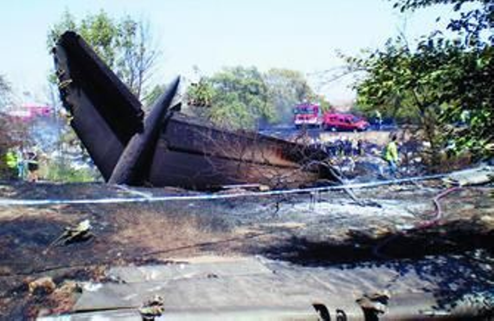 Restos del avión siniestrado el pasado 20 de agosto en el aeropuerto madrileño de Barajas.