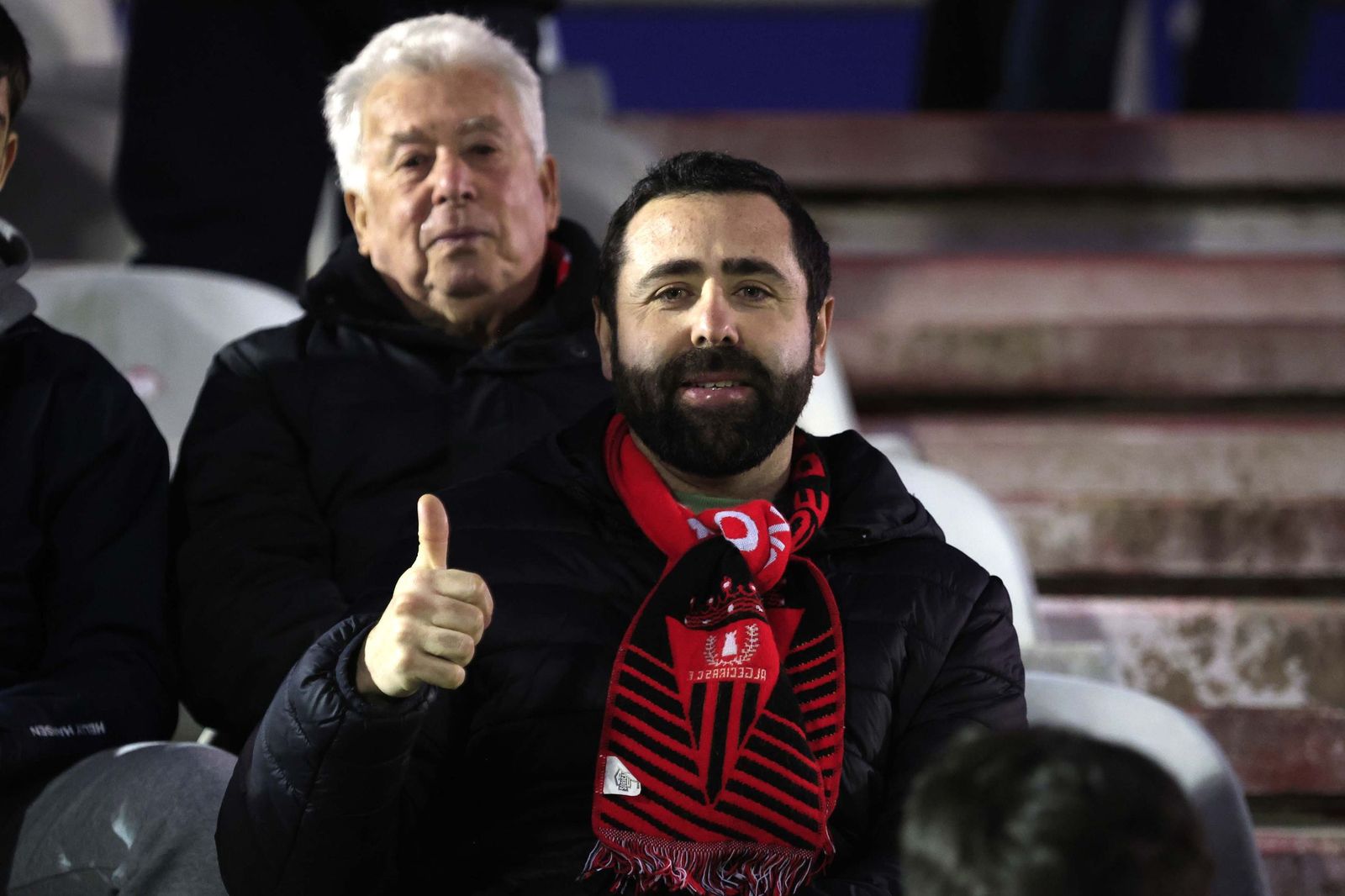 Búscate en el Nuevo Mirador durante el Algeciras - Juventud Torremolinos de Primera Federación