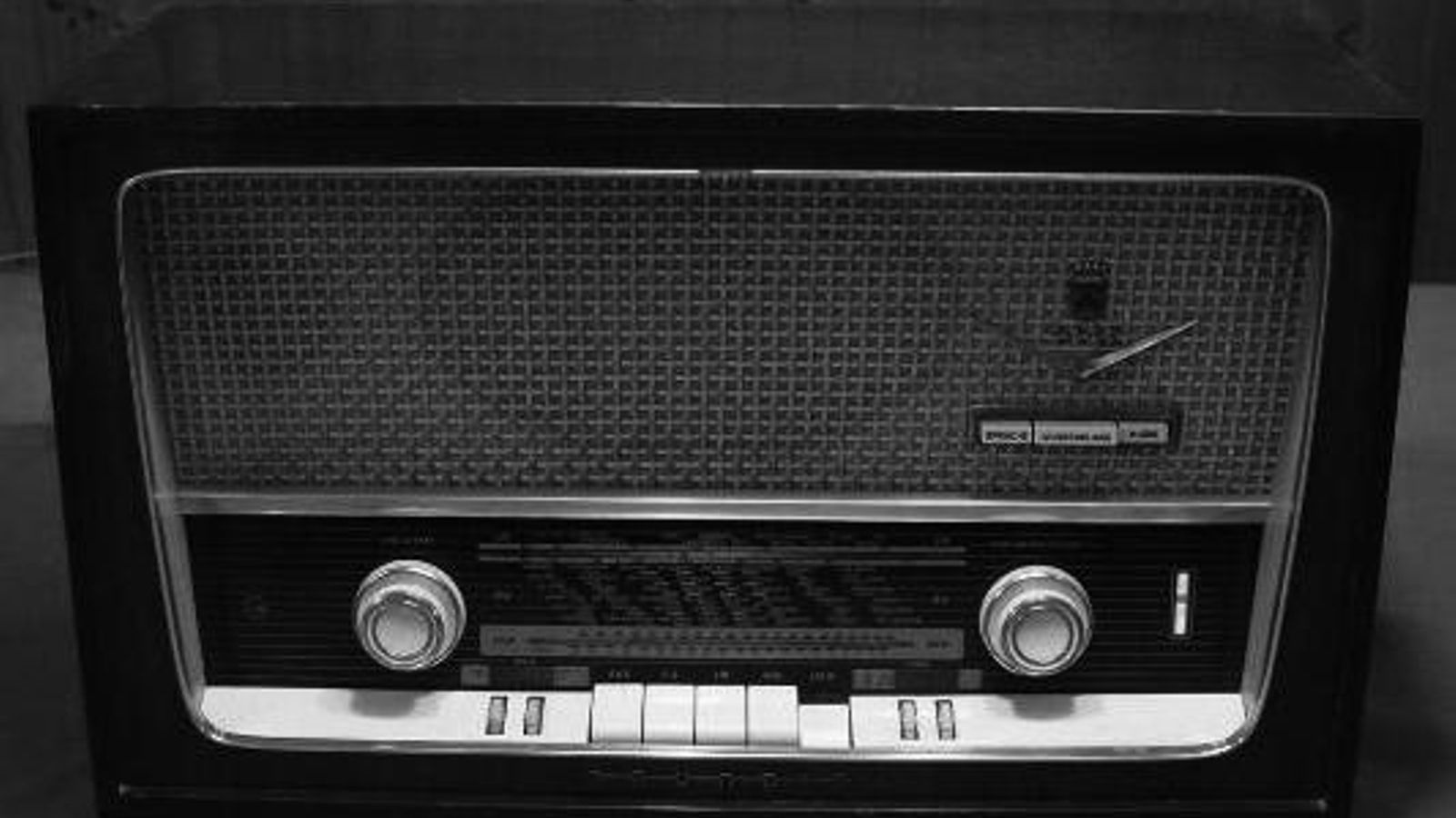 Una radio antigua.