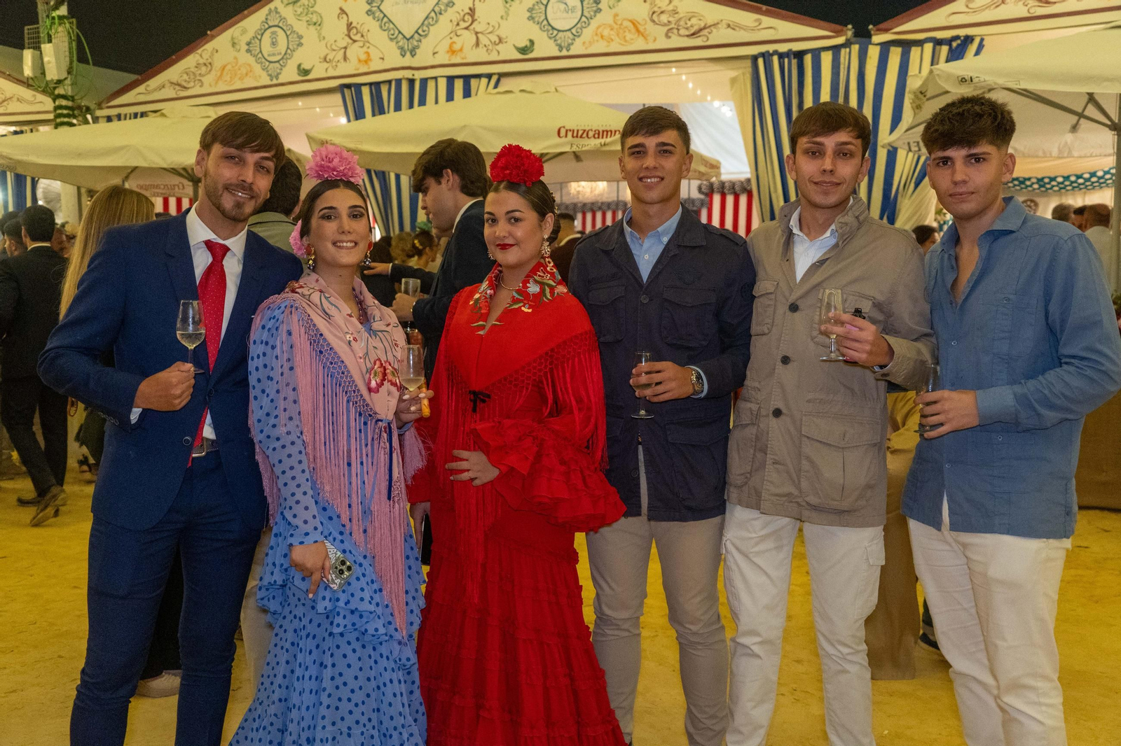Ambiente de la noche del 10 de Octubre en la Feria Del Caballo 2025