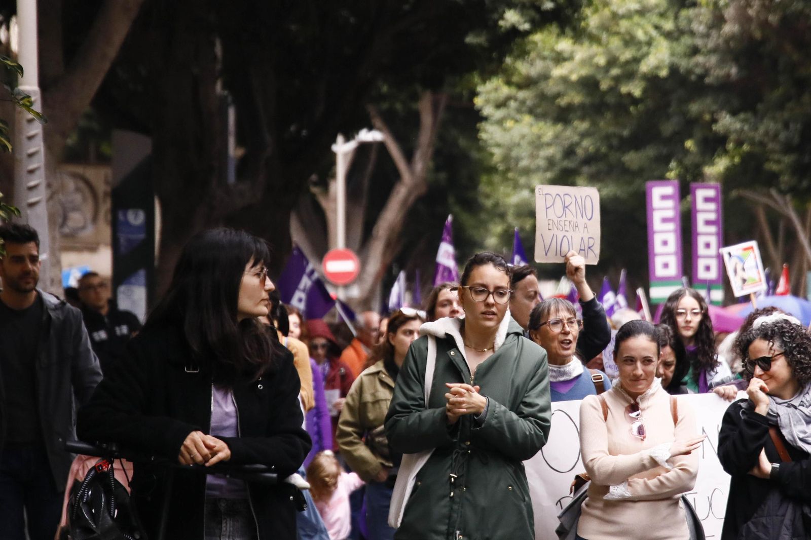 Las imágenes de la manifestación realizada por la Plataforma de Acción Feminista en Almería