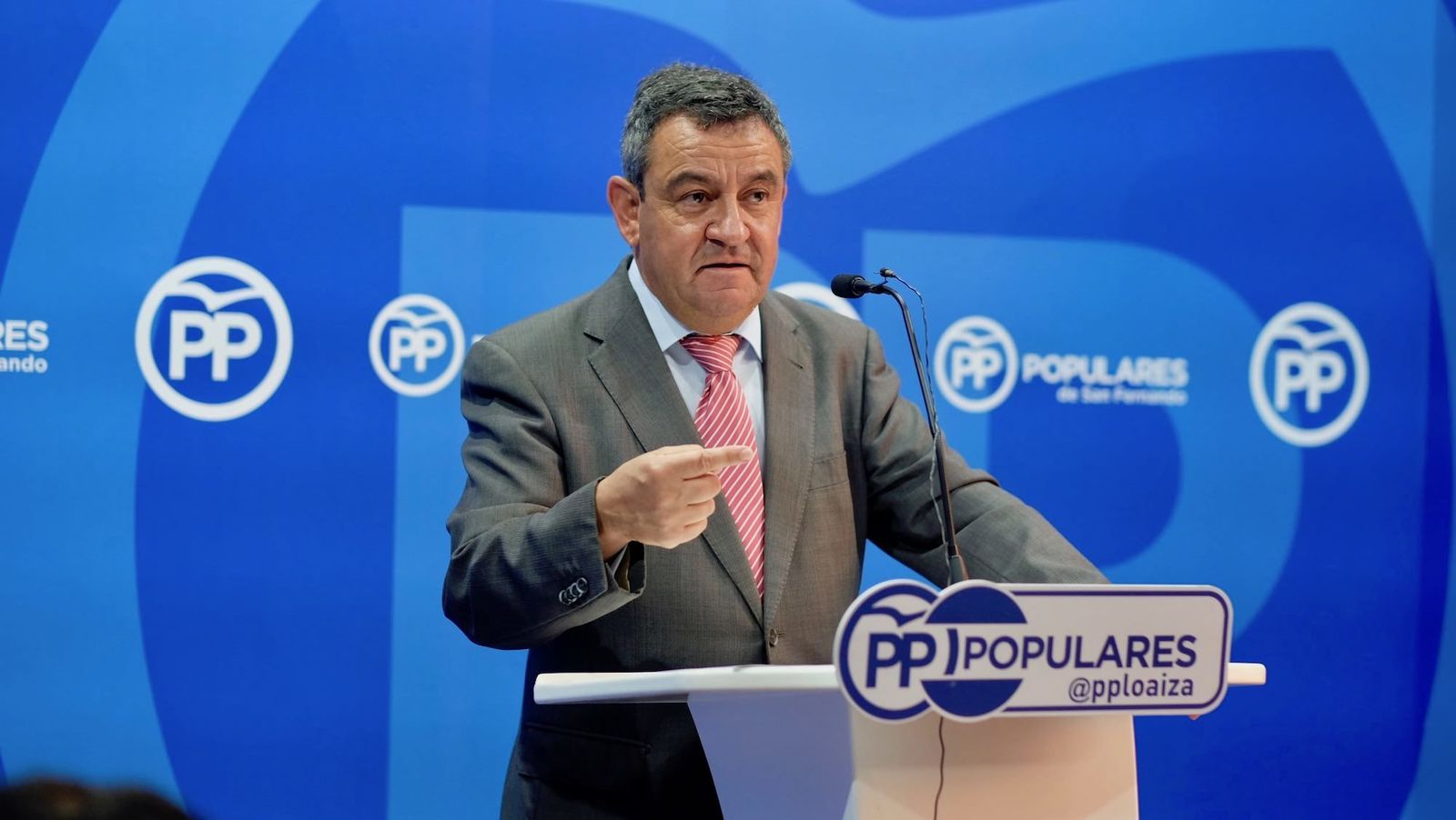 José Loaiza en una rueda de prensa en la sede del PP isleño, en una imagen de archivo.