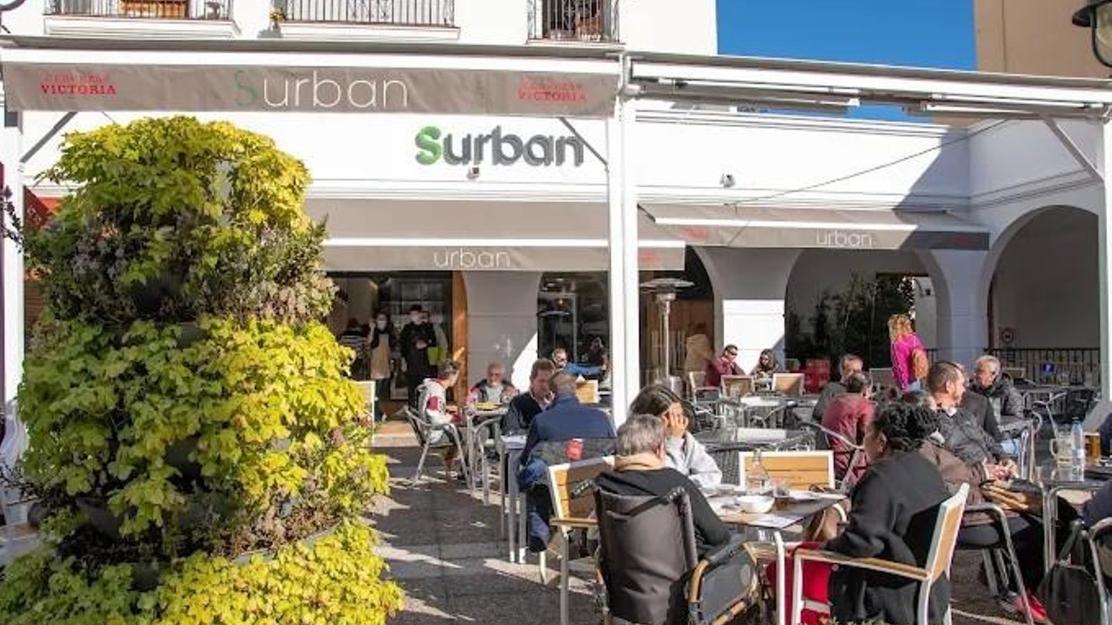 Terraza del Restaurante Surban, en Algeciras.
