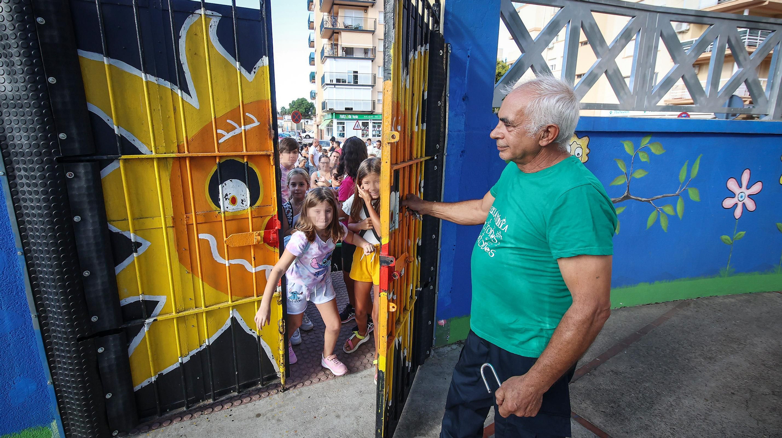 'Vuelta al cole' en el CEIP Isabel la Católica de Jerez