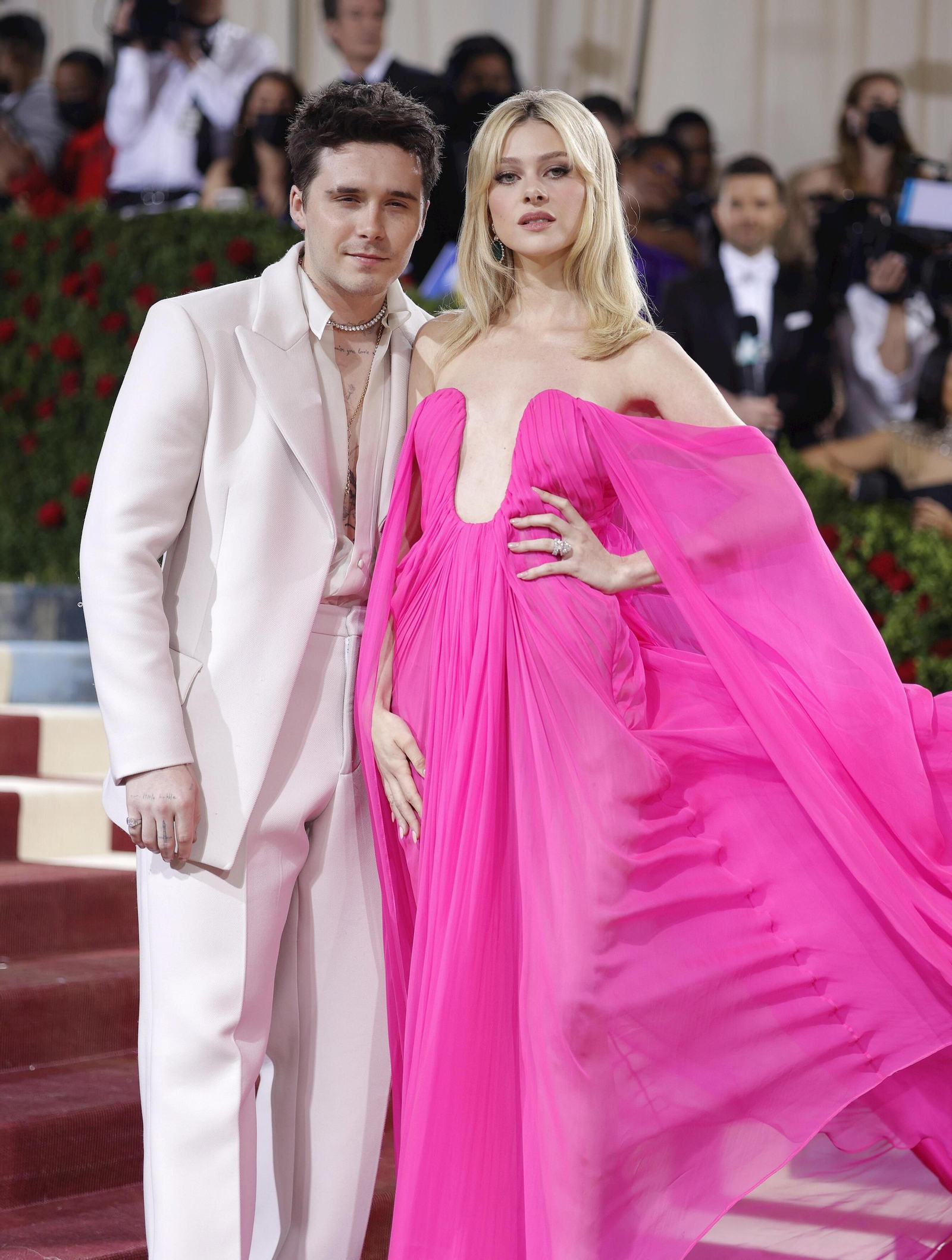 Brroklyn Beckham y Nicola Peltz. Brroklyn Beckham y Nicola Peltz.