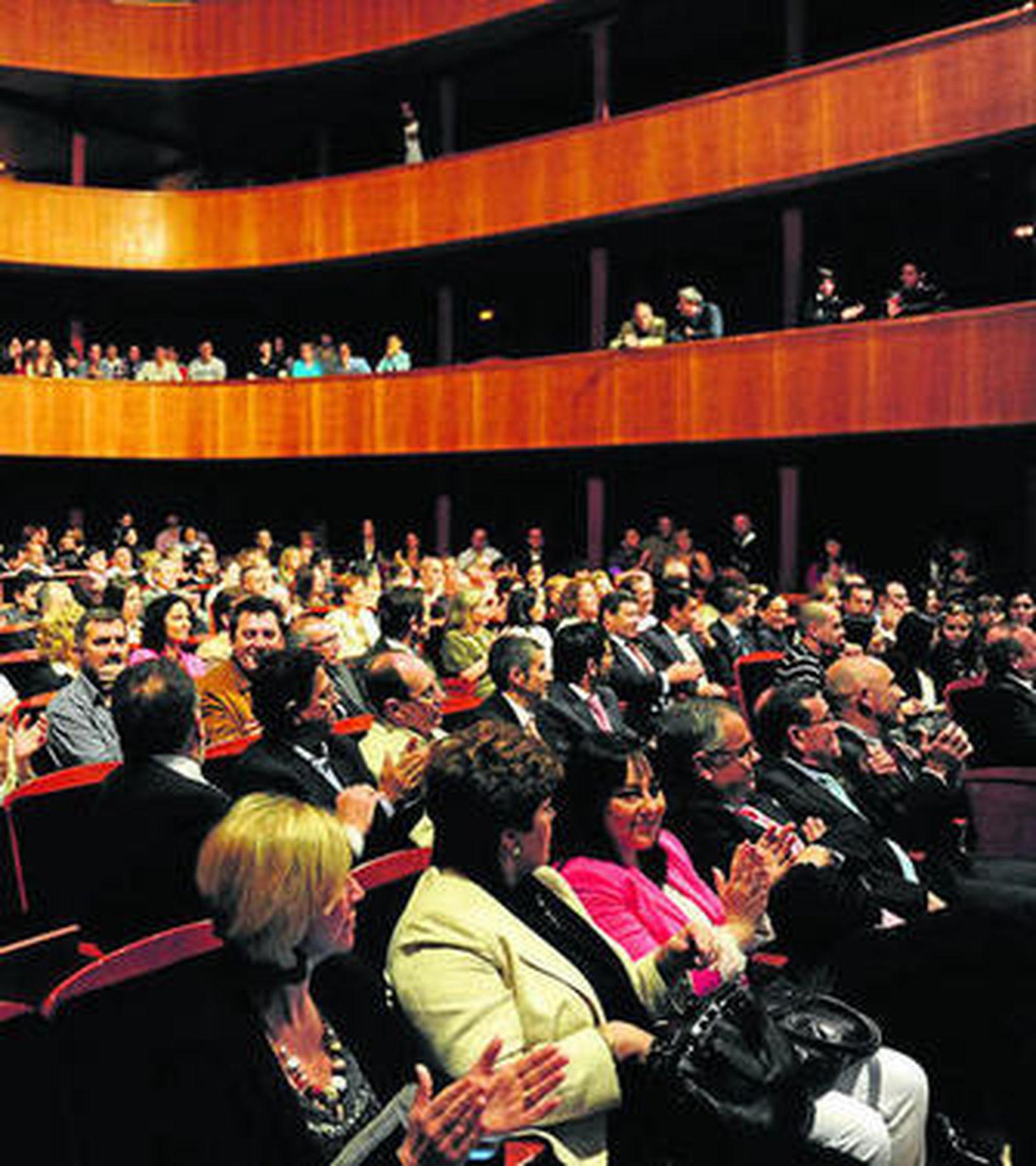 Momento del acto de las bodas de plata del club de natación isleño.