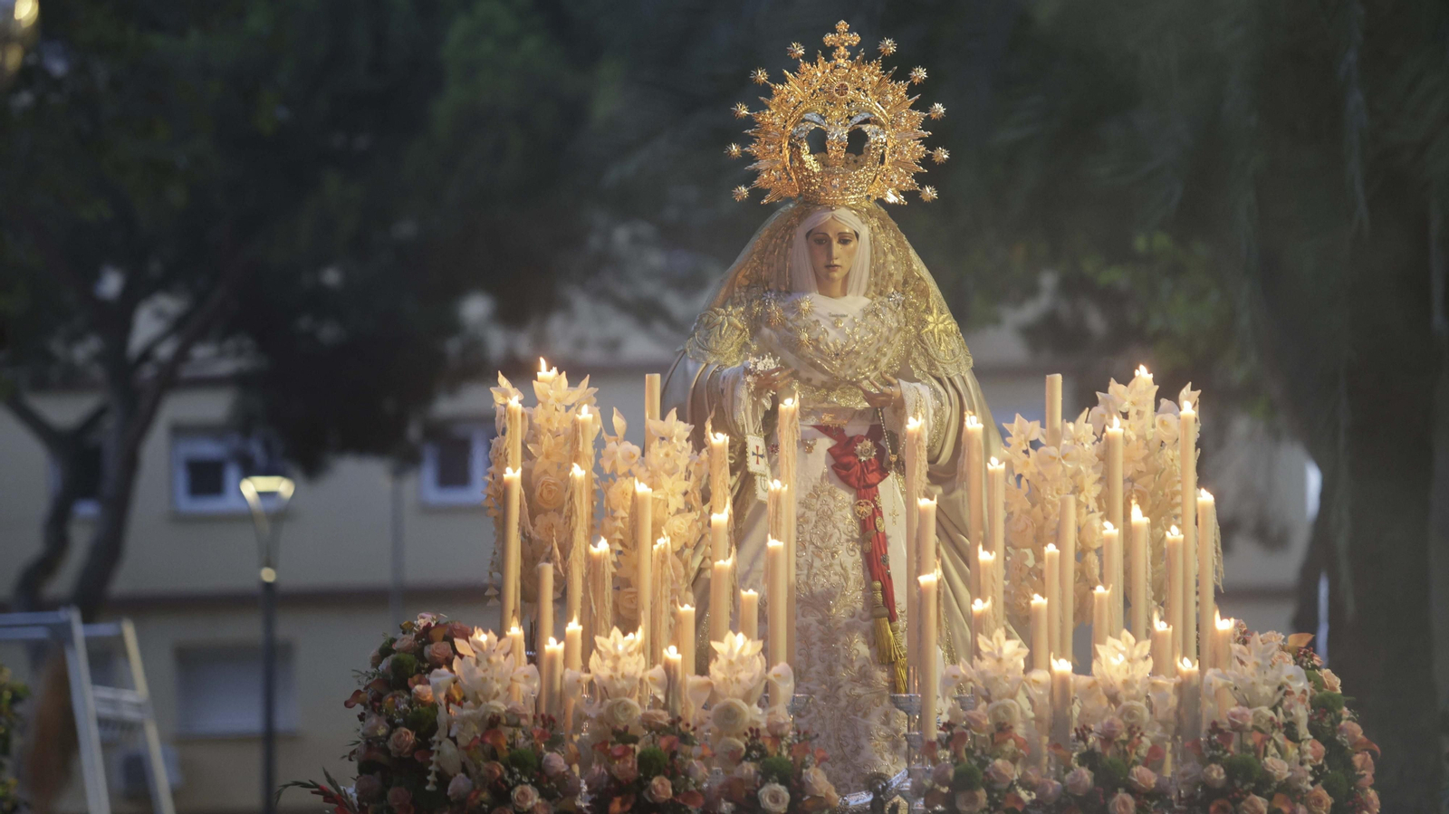 La Magna Mariana de Algeciras por el Parque María Cristina, en imágenes