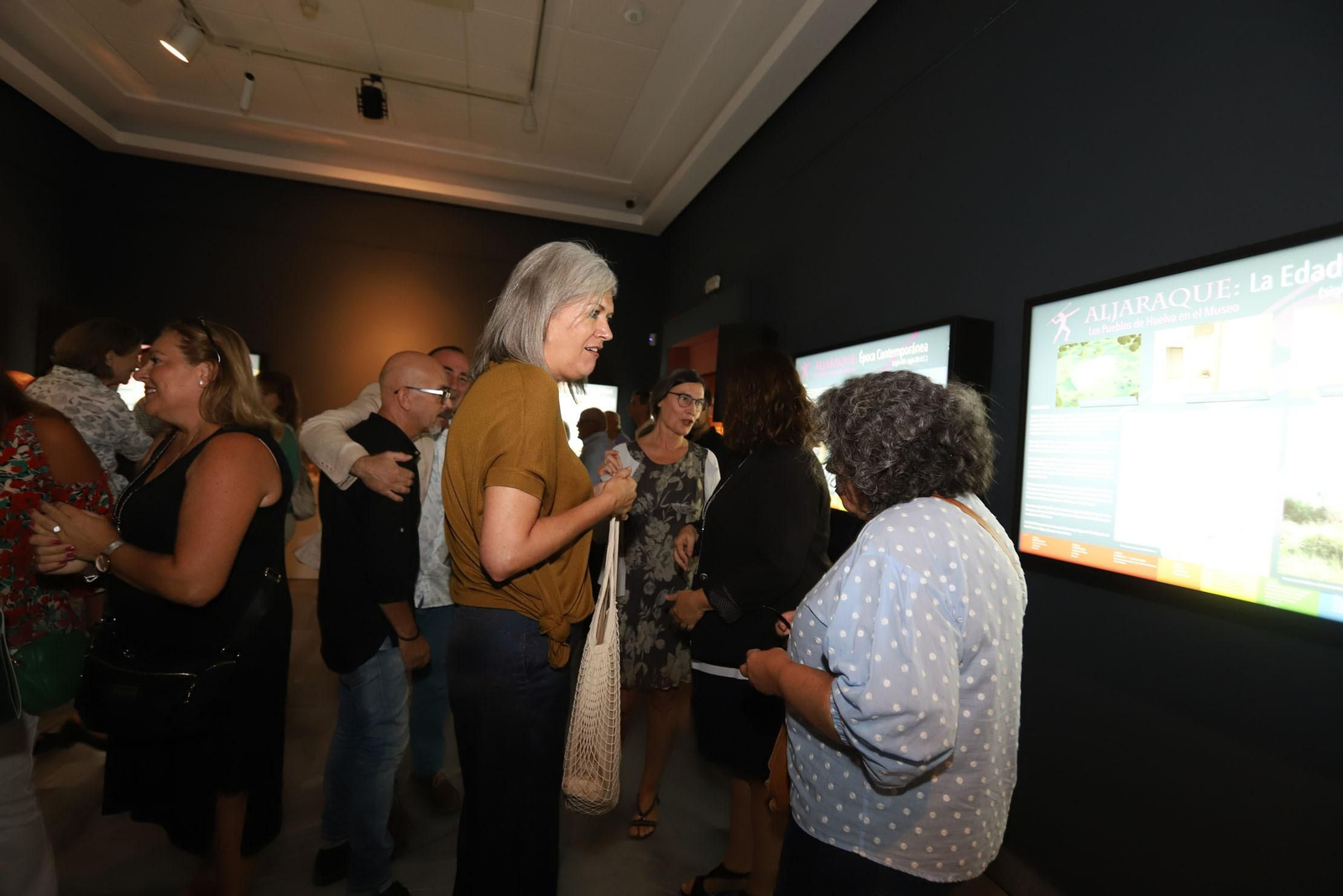 Imágenes de la inauguración de la exposición 'Los pueblos de Huelva en el Museo: Aljaraque'