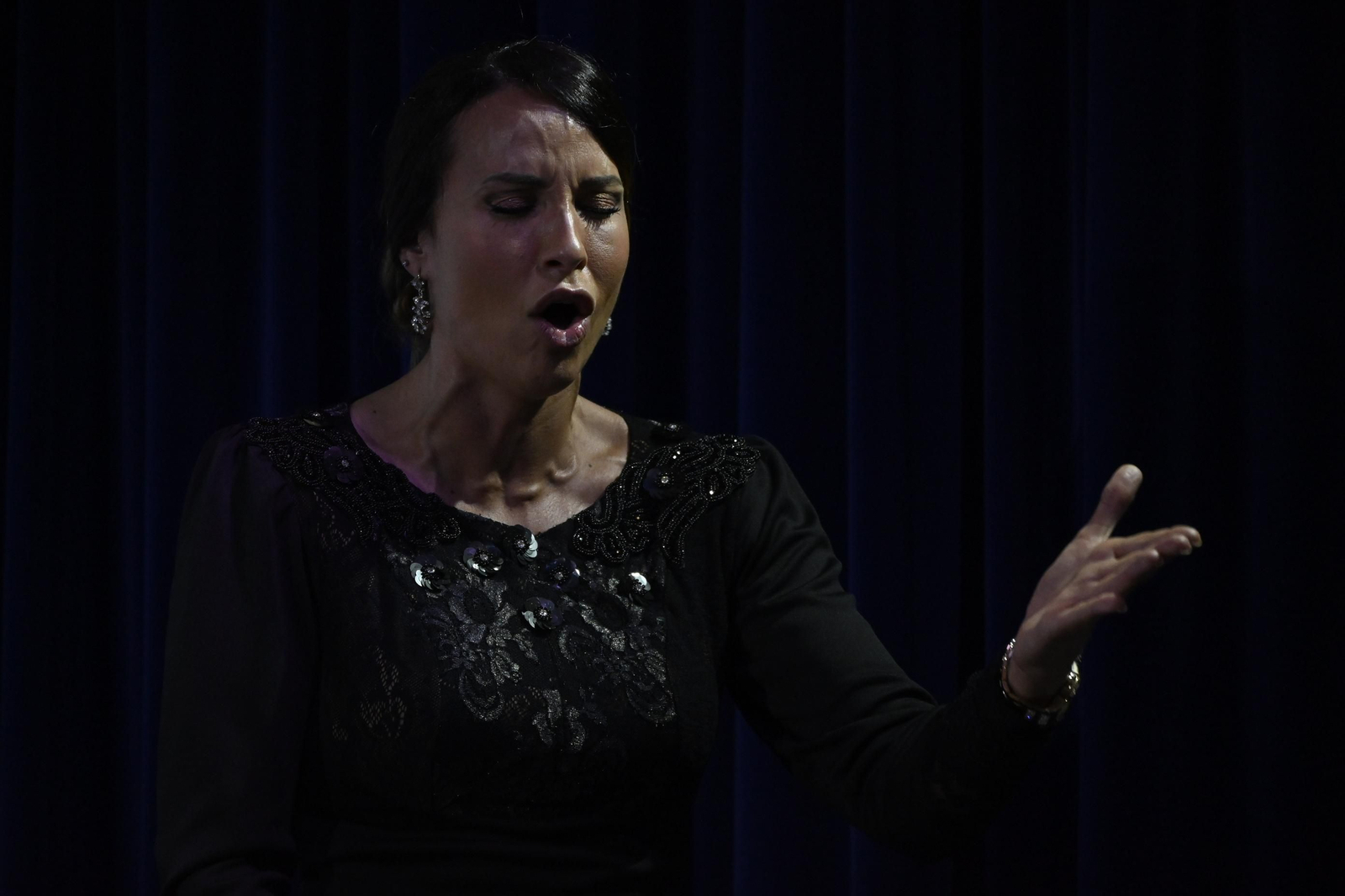 Entrega del Premio Gota a Gota a las Hermanas de la Cruz, en imágenes