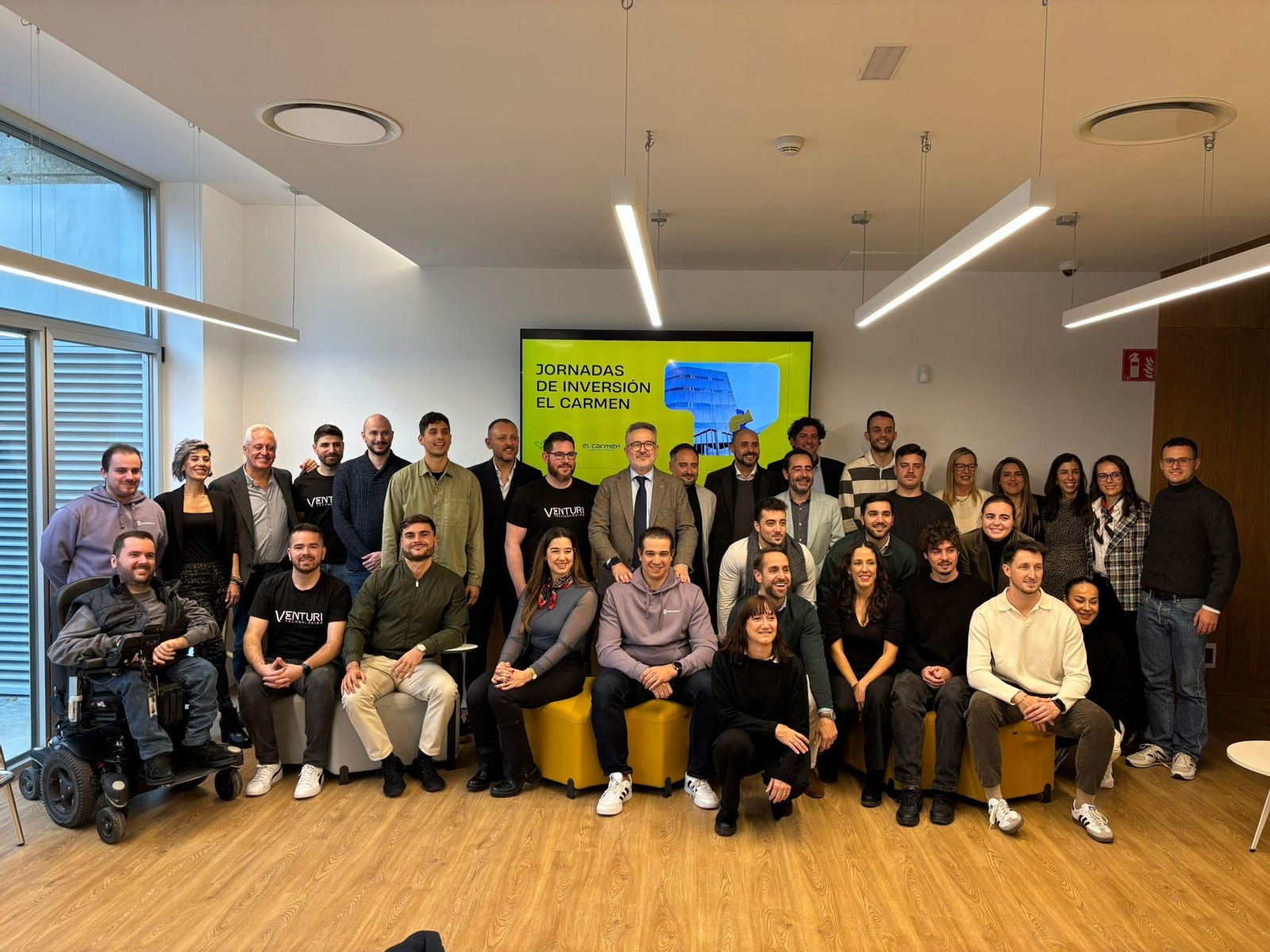 Foto de familia de la primera jornada de la ronda de financiación