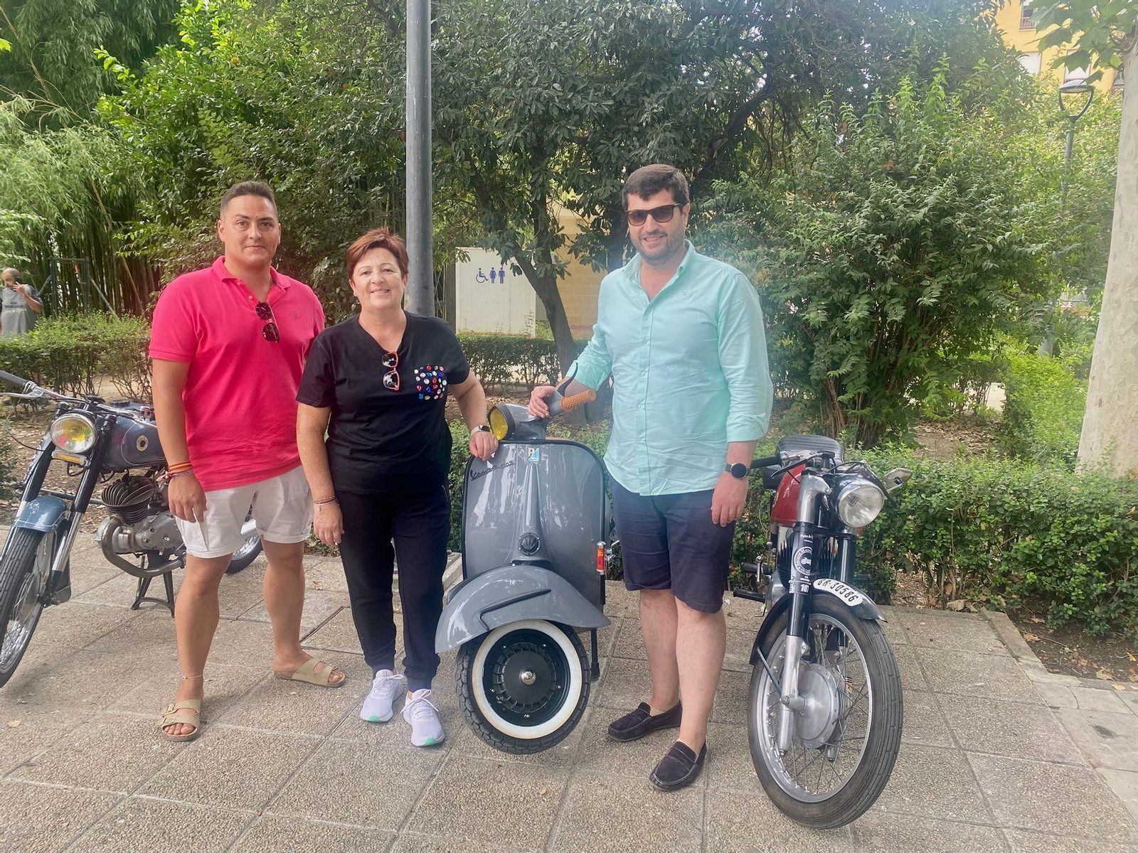 Las mejores imágenes de la XXVII Concentración de Motos de Época Ciudad de Guadix