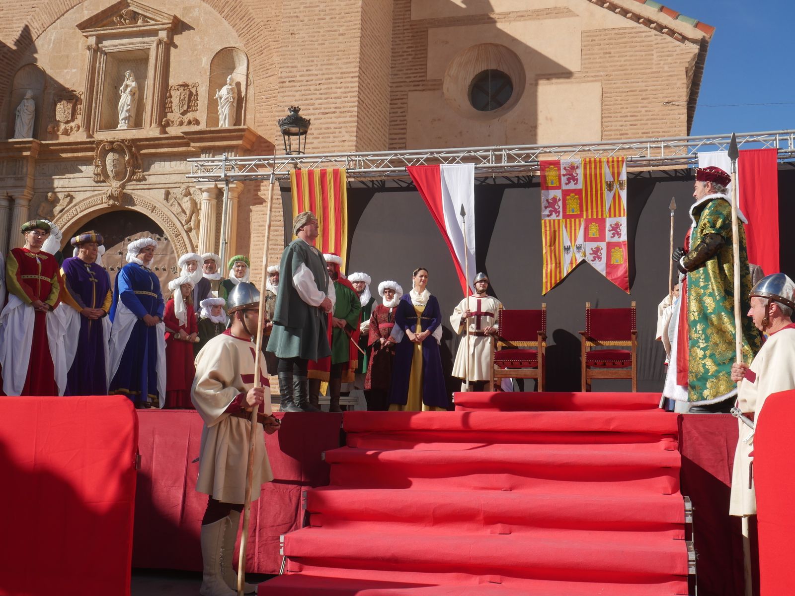 Imágenes de la "visita de los Reyes Católicos" a Fiñana