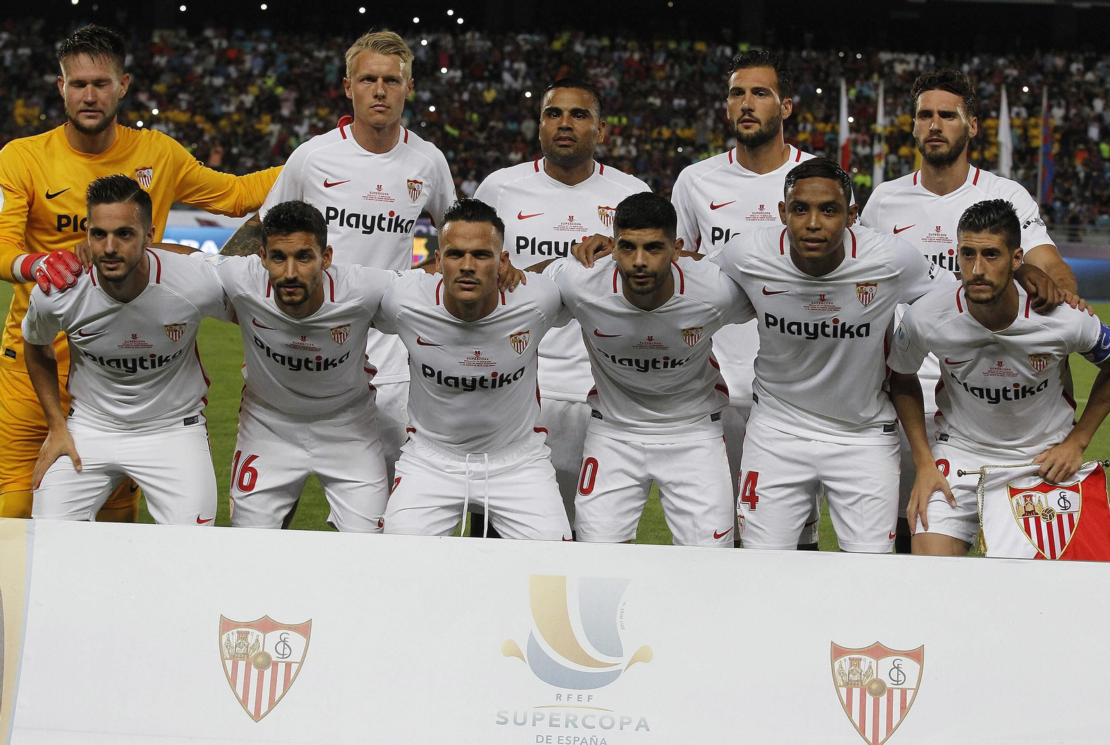 Las imágenes del Sevilla-Barcelona de la Supercopa