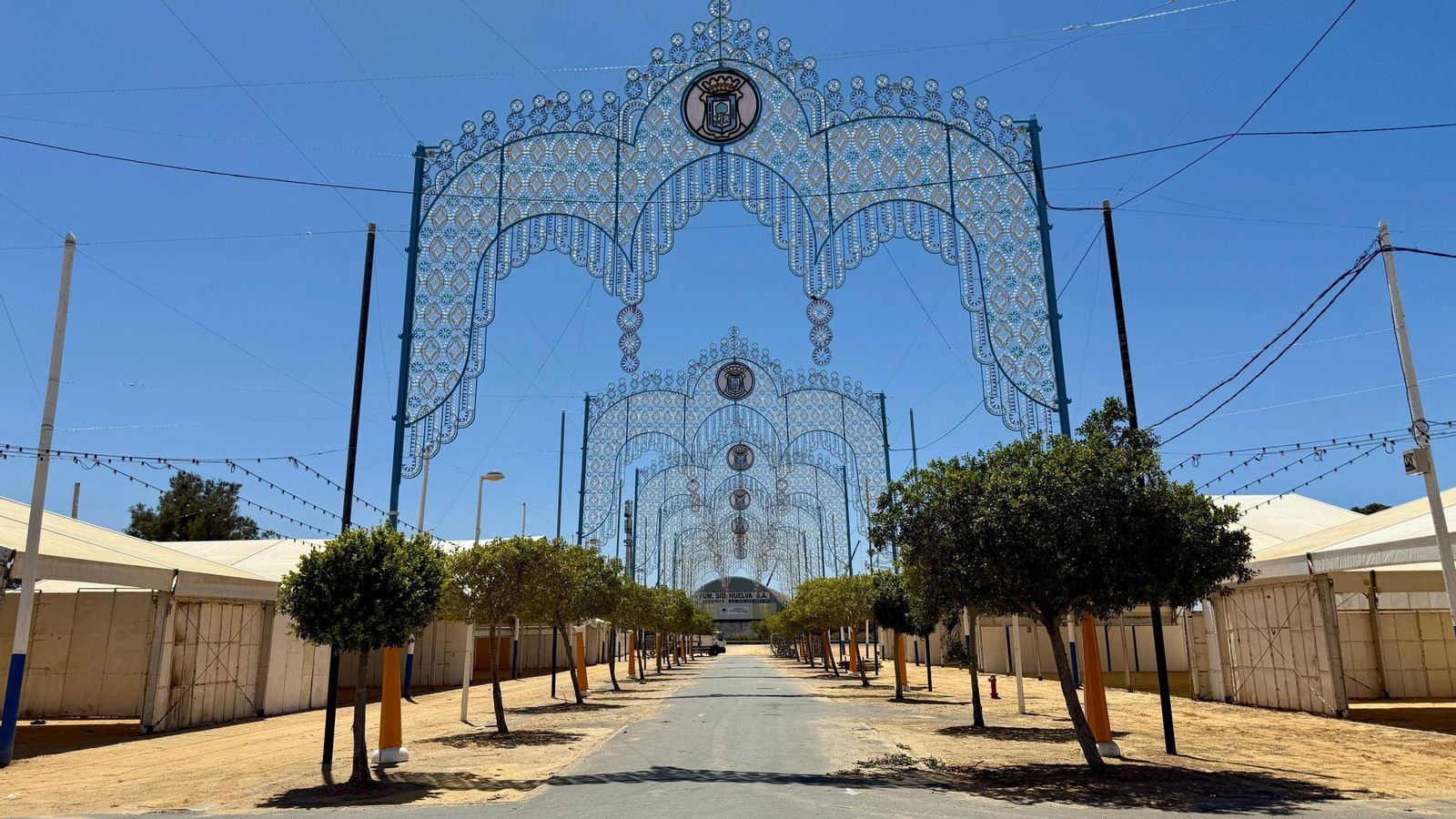 El recinto ferial en la mañana del viernes. El recinto ferial en la mañana del viernes.