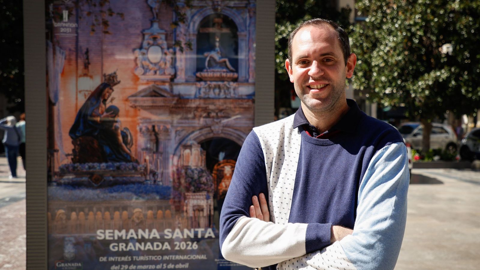 Luis Javier Quesada, cartelista de la Semana Santa de Granada 2026 ...