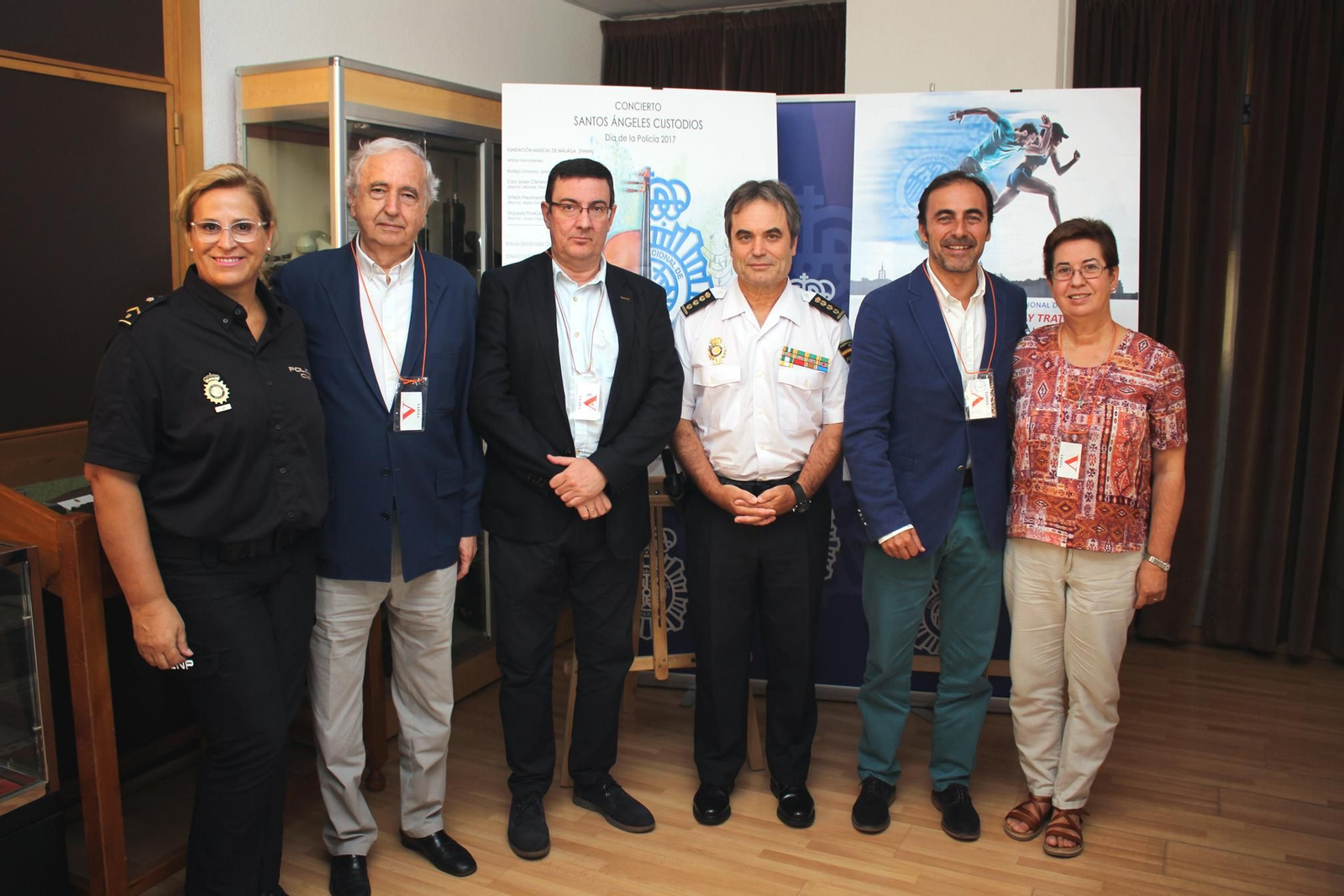 Presentación ayer de los actos solidarios en torno al Día de la Policía.