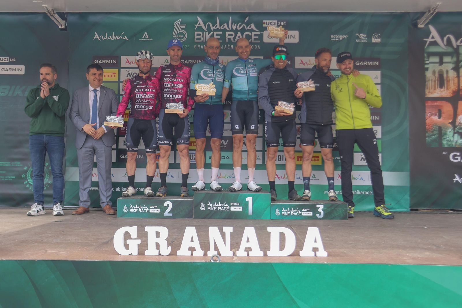 Las mejores imágenes de la segunda etapa de la Andalucía Bike Race