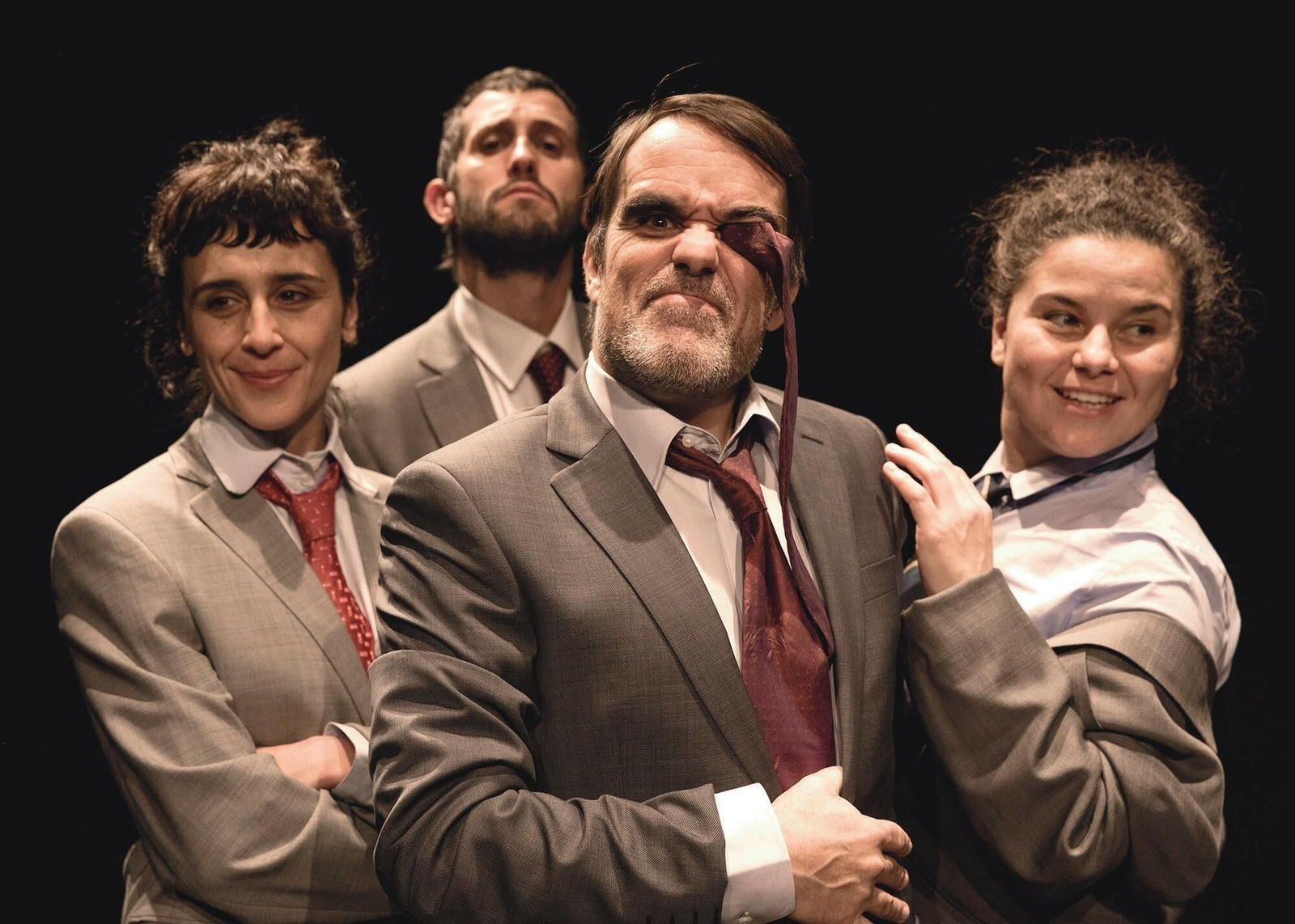 El elenco de la Companhia do Chapitô, en ‘Hamlet’.