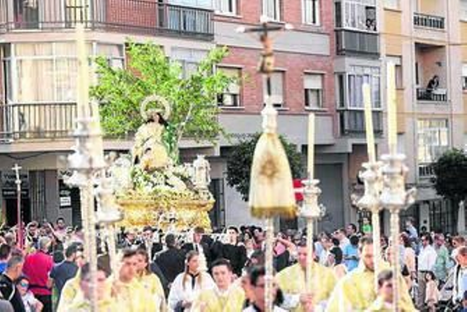 La Divina Pastora, asu paso por la plaza de Capuchinos