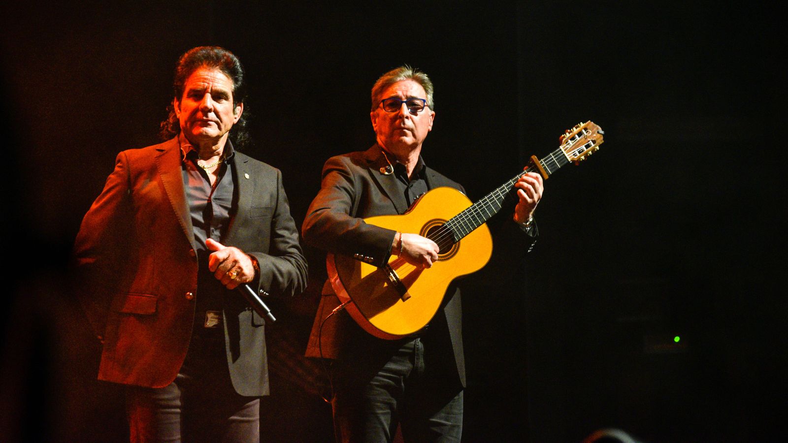 Ecos del Rocio el concierto en la Línea