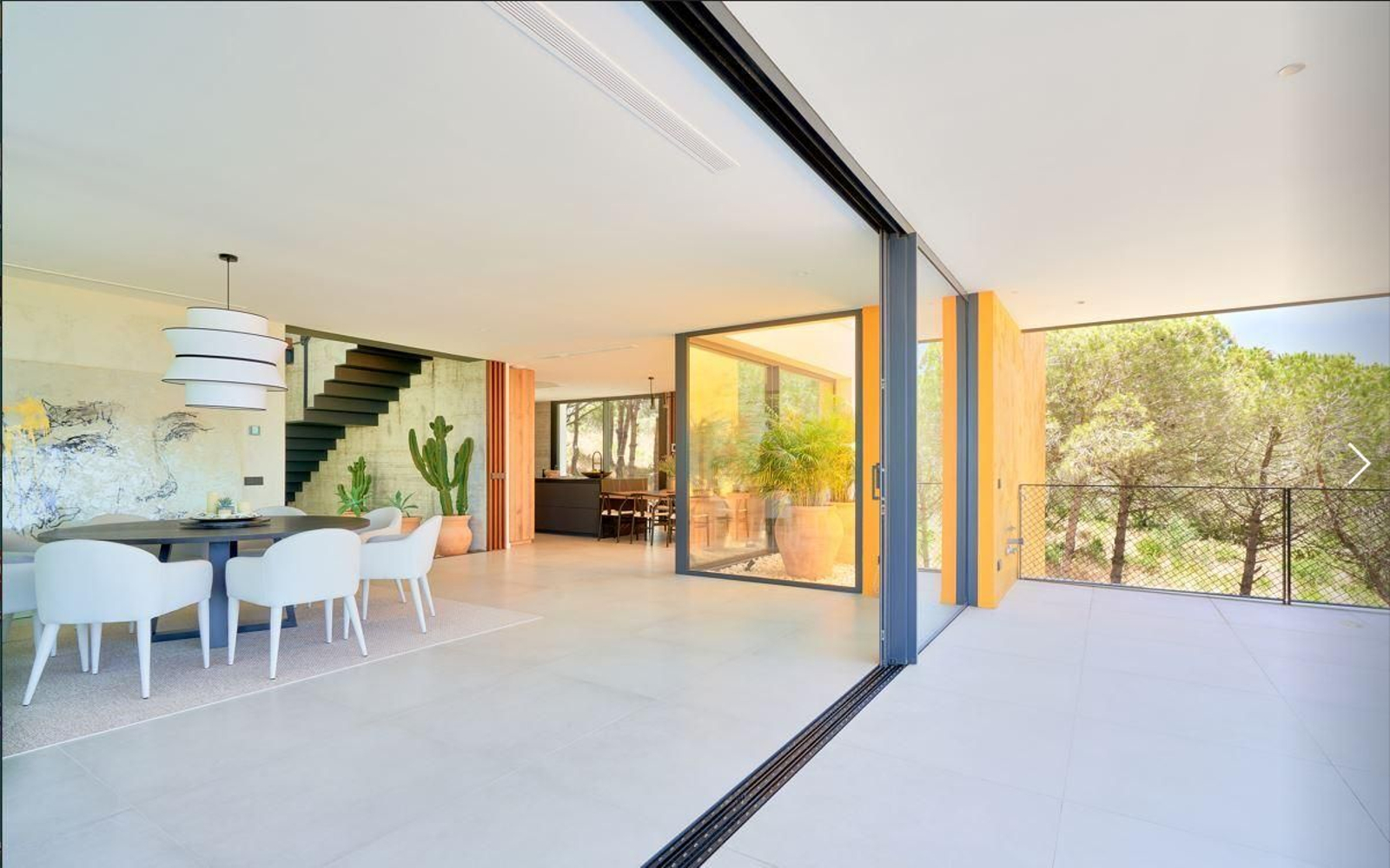 Así es Villa Grazalema, la casa de Sotogrande premiada por la Junta