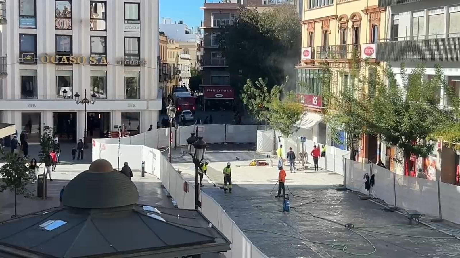 Últimos retoques para abrir la Campana al paso de peatones este viernes
