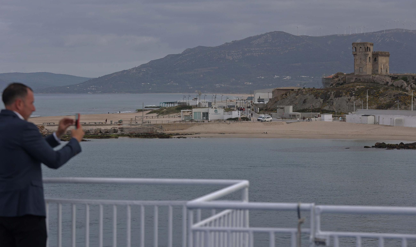 Así fue el primer viaje del 'Avemar Dos' entre Tarifa y Tánger con Baleària, en imágenes