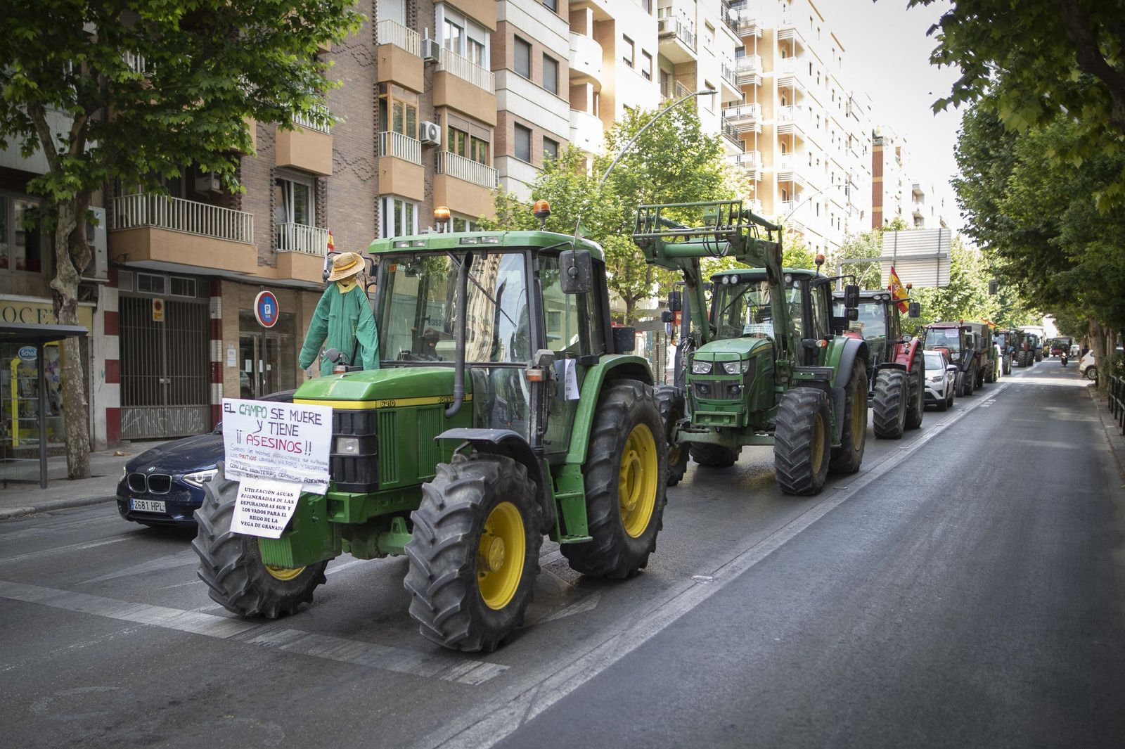 Imagen de archivo de una tractorada recorriendo las calles de Granada