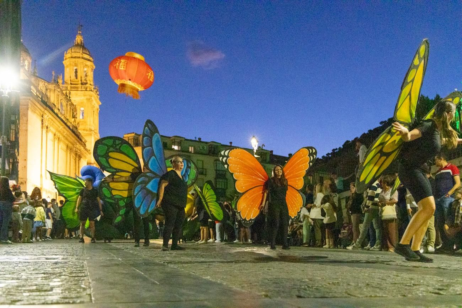 Pregón de David Uclés y cabalgata por la Feria de San Lucas