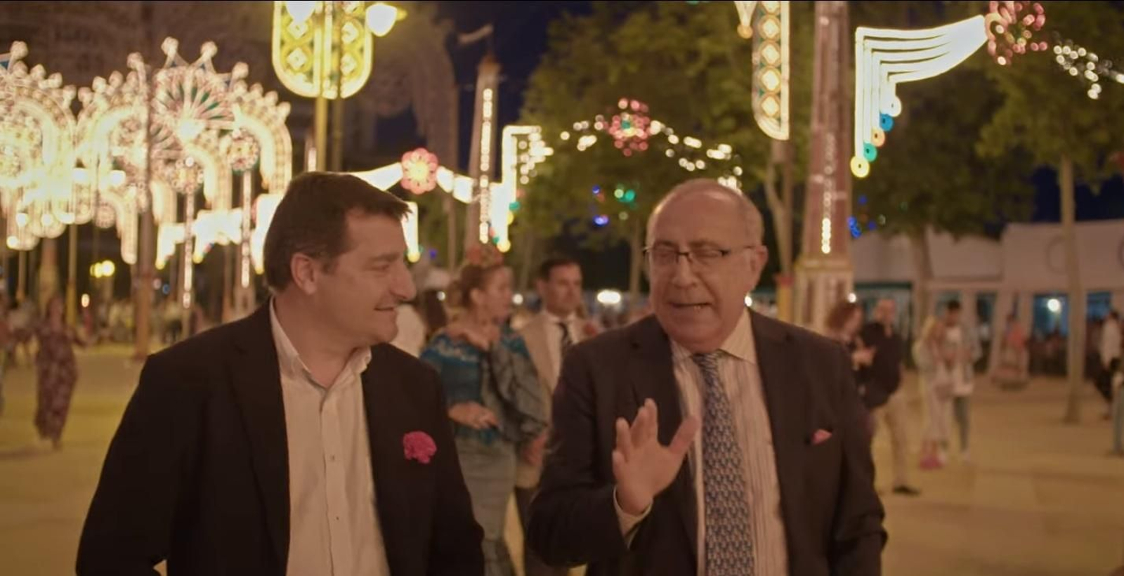 pitu y flores en la feria