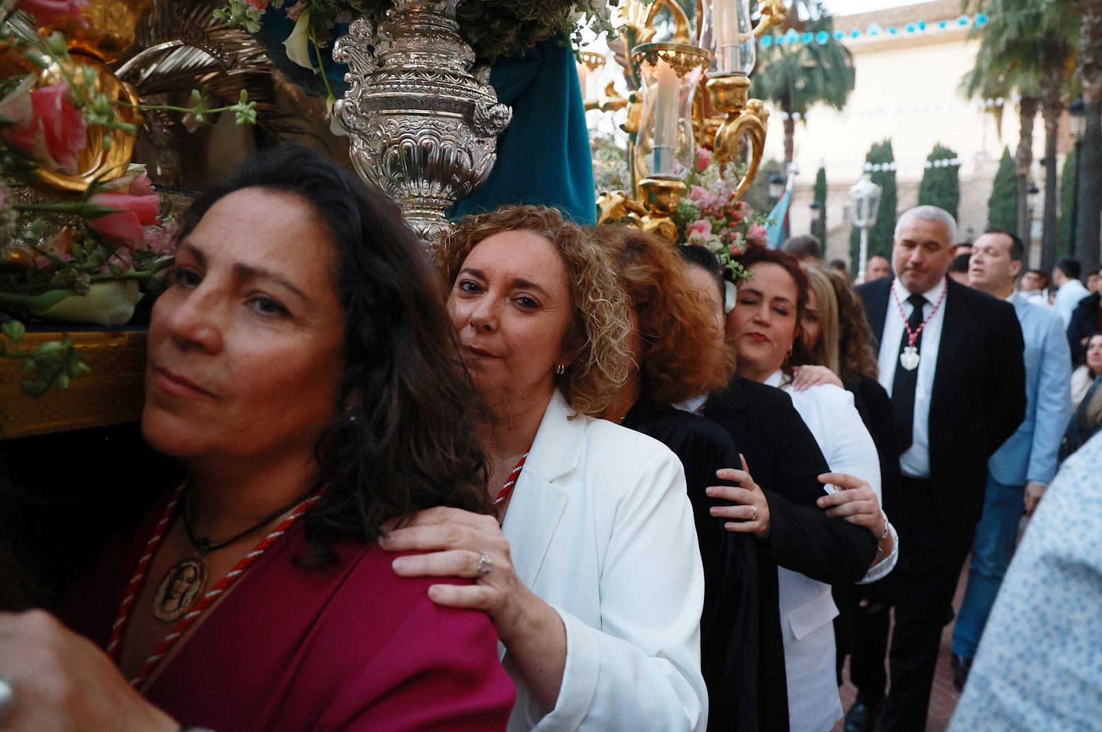 Imágenes del Rosario con la Virgen de los Ángeles