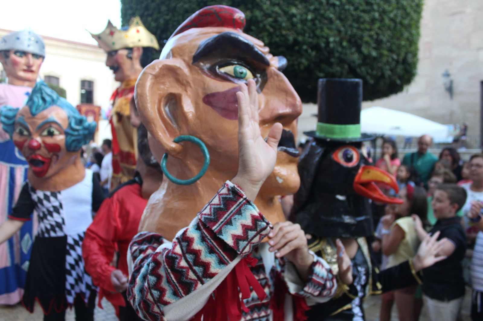 Los Gigantes y Cabezudos de Vera, en imágenes