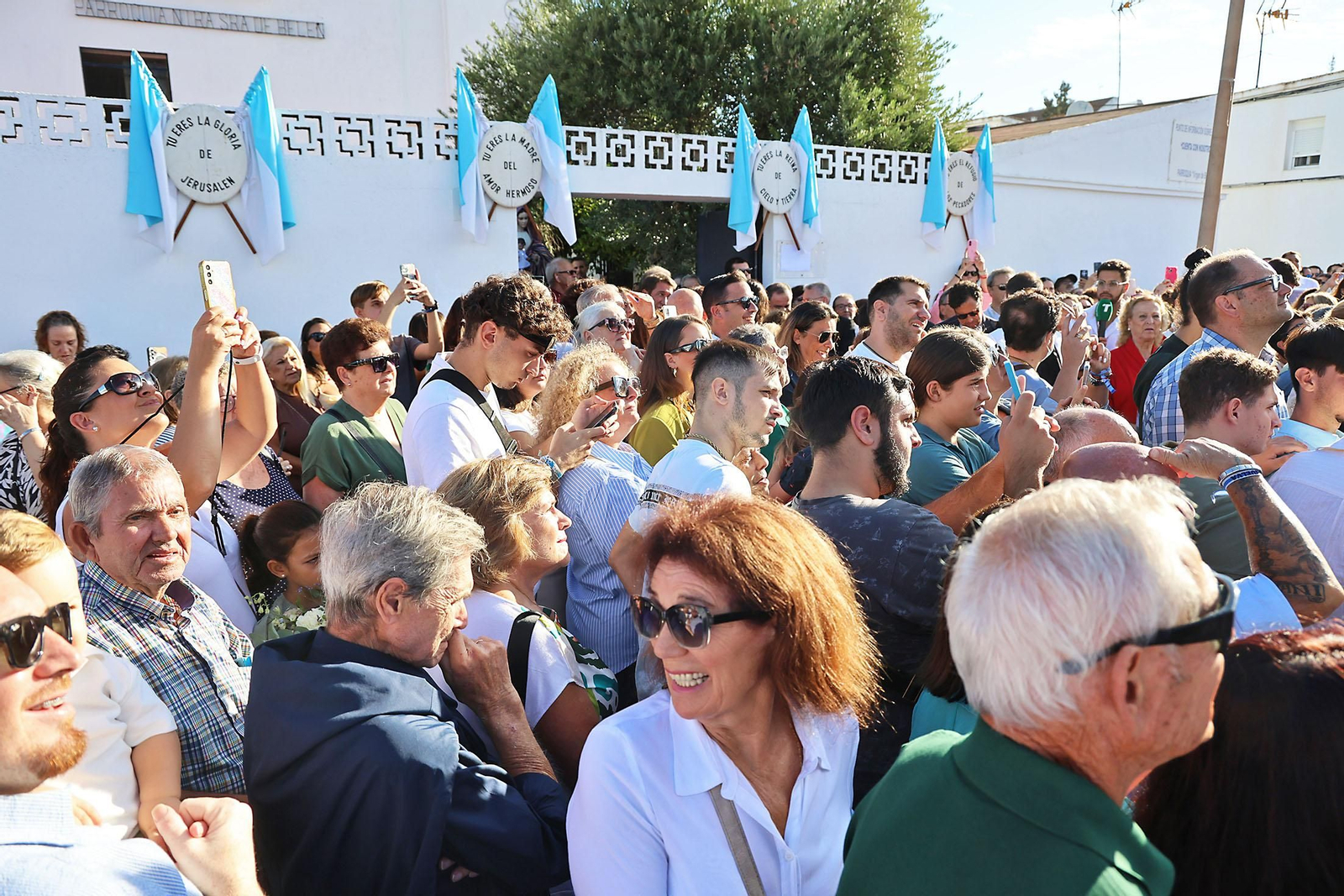 Imágenes de la bajada de la Virgen de la Cinta
