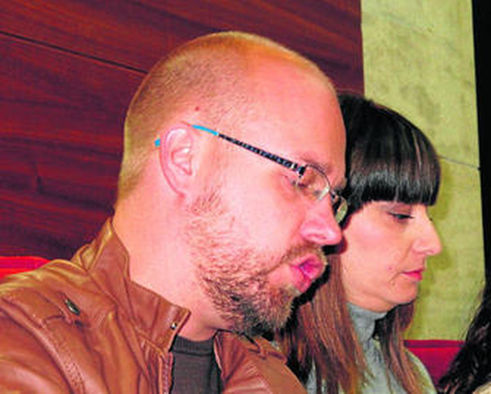 Los concejales no adscritos José Manuel Caparrós y Vera Navarrete.