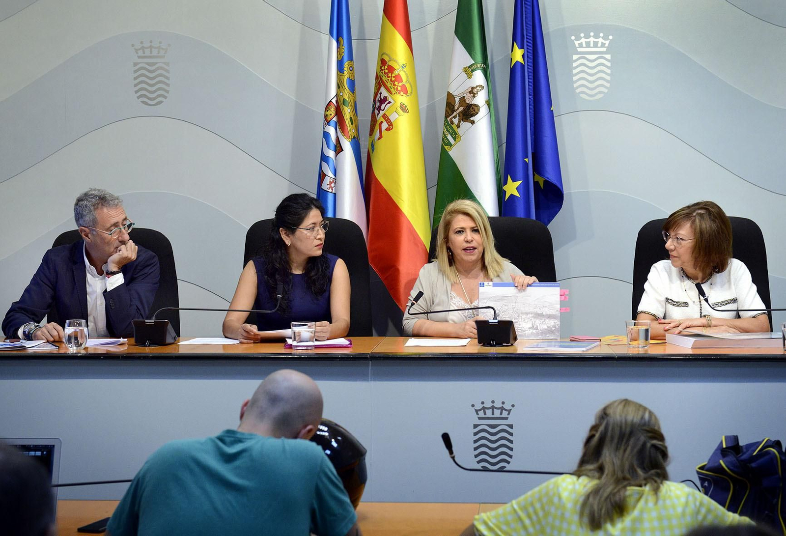 Ana Hérica Ramos y Mamen Sánchez.