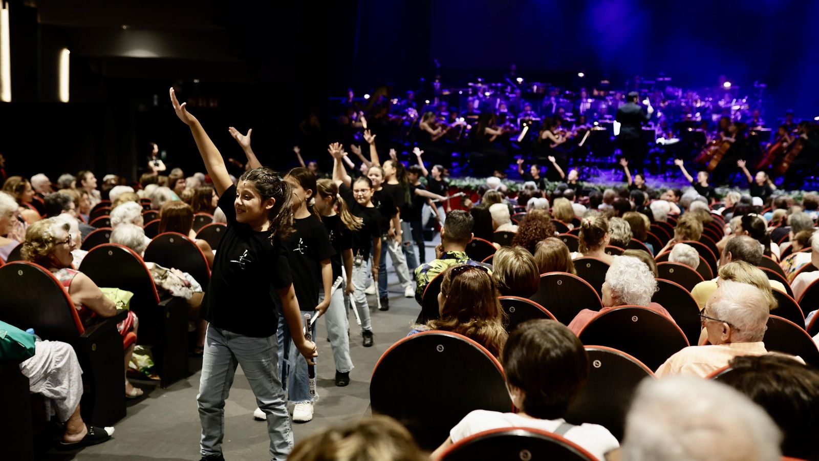 Alumnos de ESAEM durante el "Concierto Atardeceres Larios"