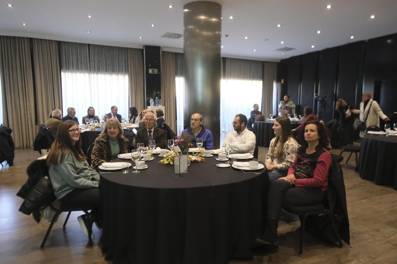 La entrega de diplomas a los proyectos de investigación subvencionados por la AECC, en imágenes