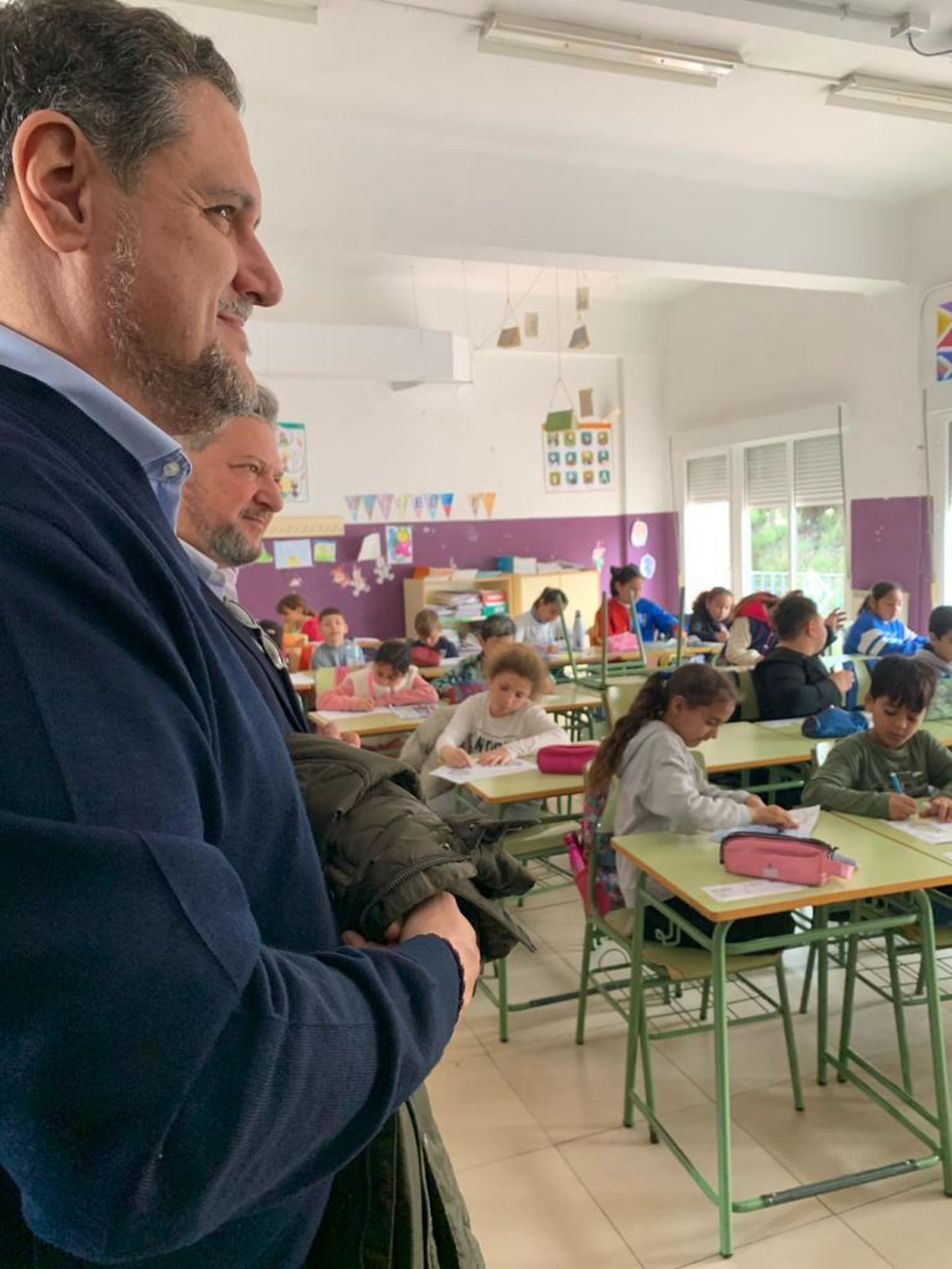 Francisco Alonso y Diego Cruz visitan el CEIP La Chanca