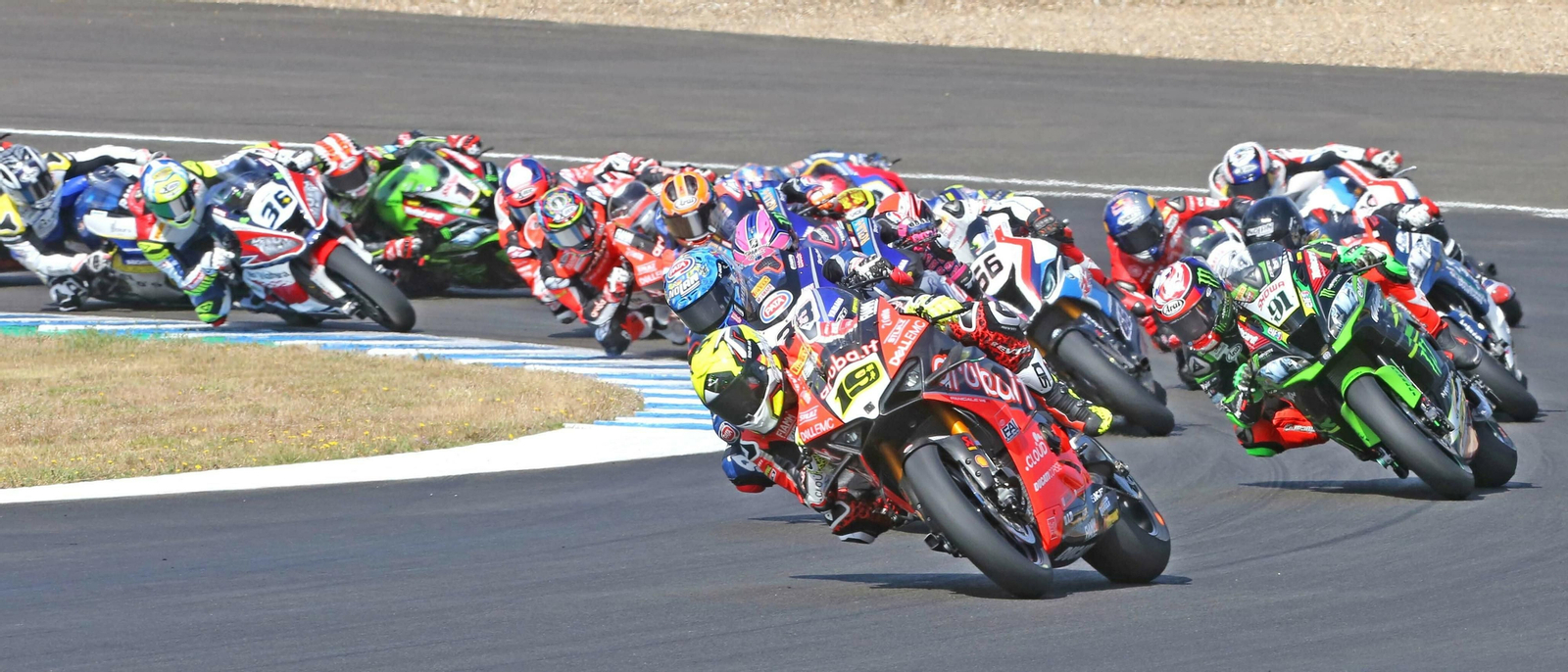 Imágenes de las carreras del Campeonato del mundo de Superbike