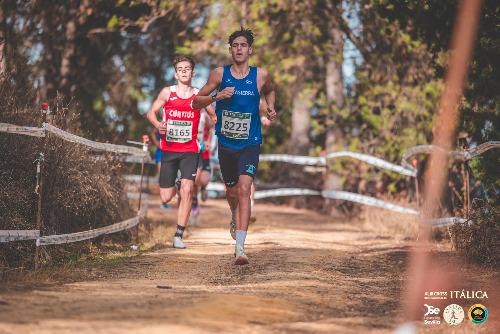 Búscate en las fotos del Cross de Itálica 2025 | 5