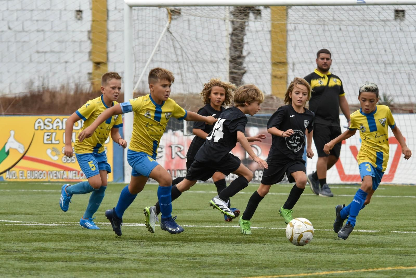 El Atlético Zabal derrota a los vándalos