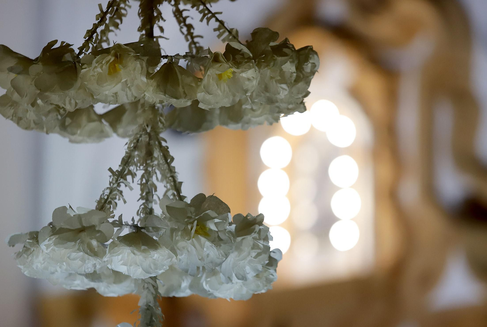 La Virgen del Rocío recorre las calles de Almonte hacia el Chaparral para el inicio del Camino de los Llanos