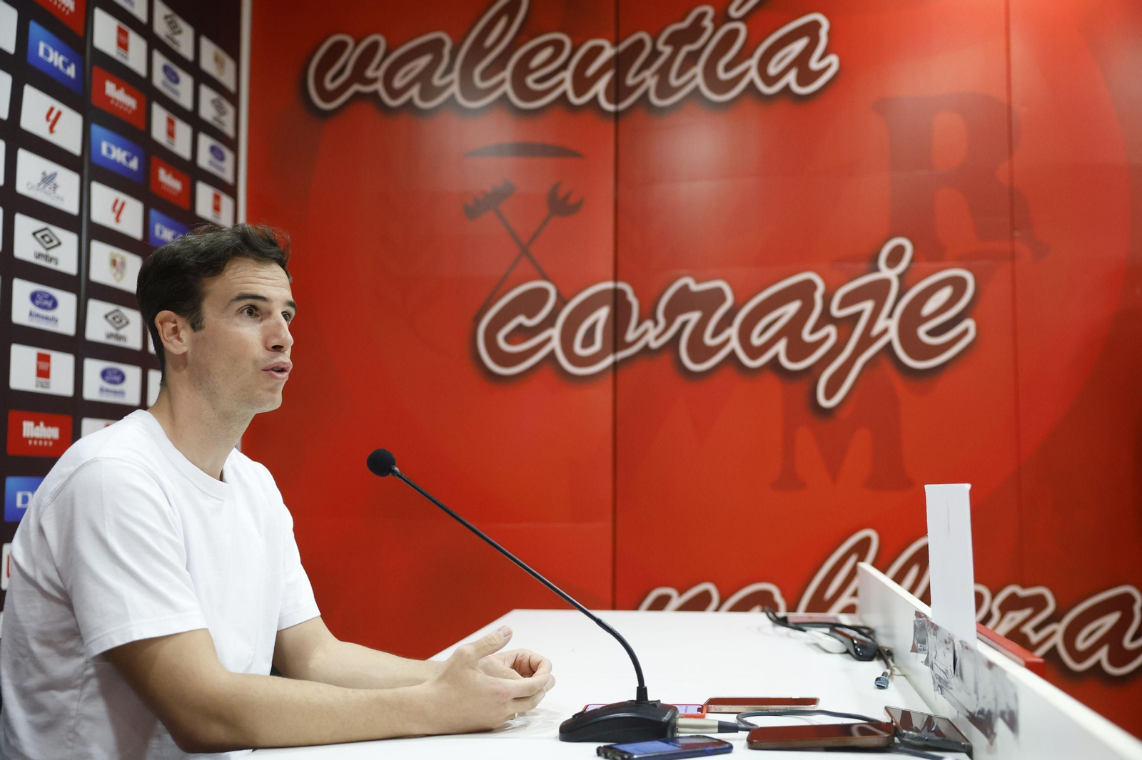 Iñigo Pérez, entrenador del Rayo.