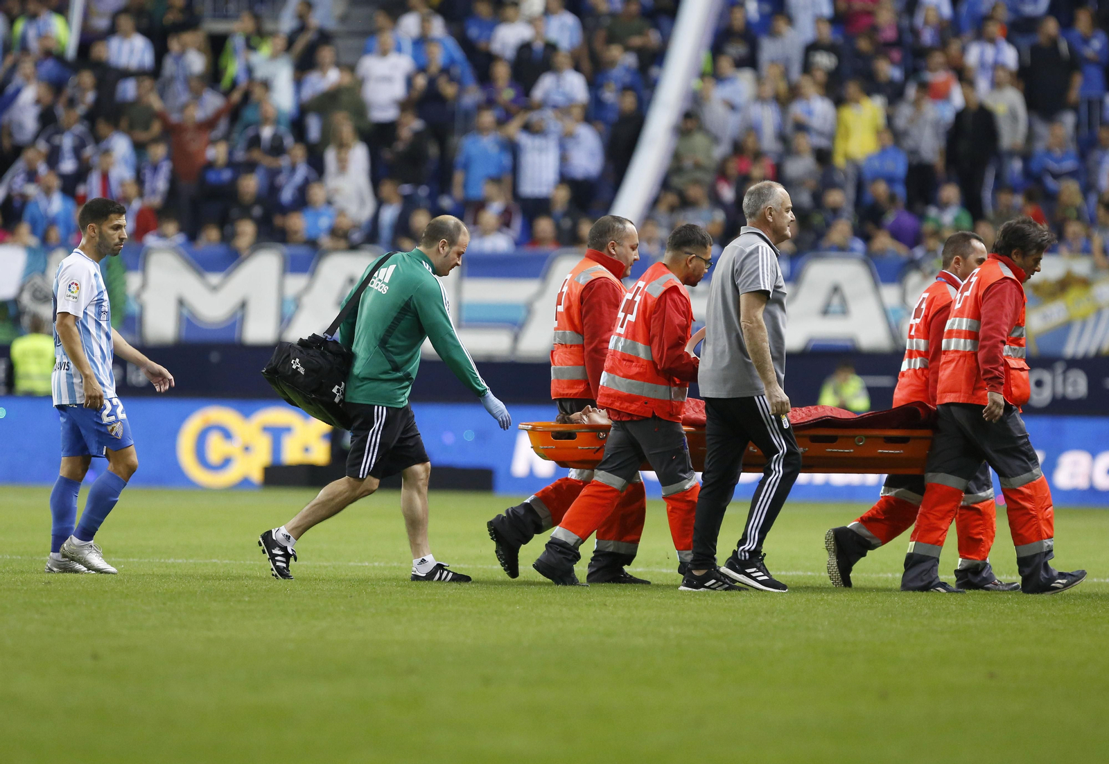 El Málaga CF-Real Oviedo, en fotos