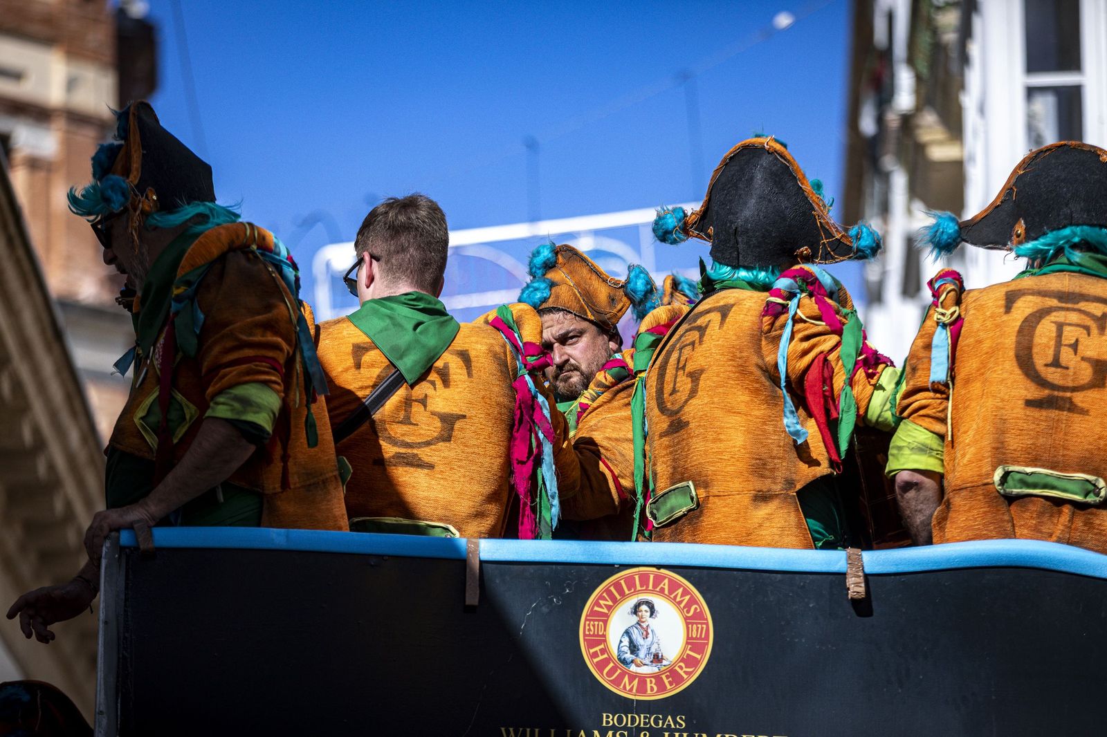 Las imágenes del Domingo de Piñata del Carnaval de Cádiz 2026