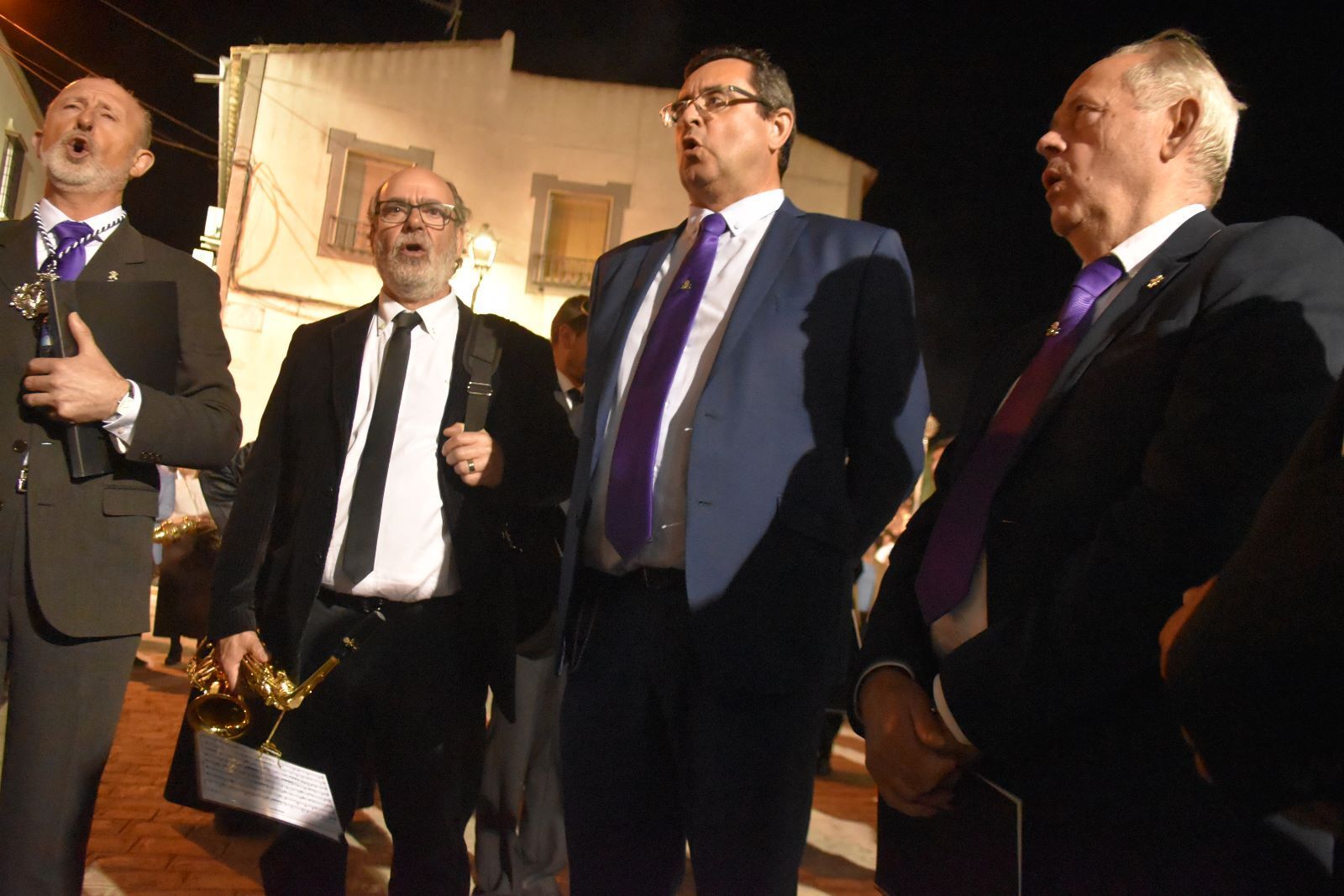 Viernes Santo en Castro del Río: A los pies del Santo Sepulcro, en imágenes