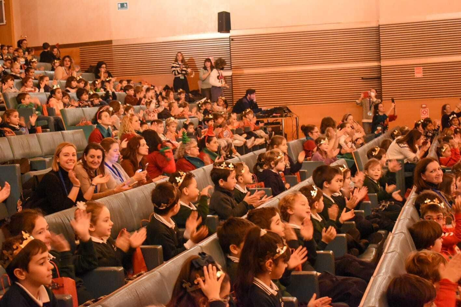 Imágenes de la Gala de la Ilusión de los Reyes Magos de Cádiz